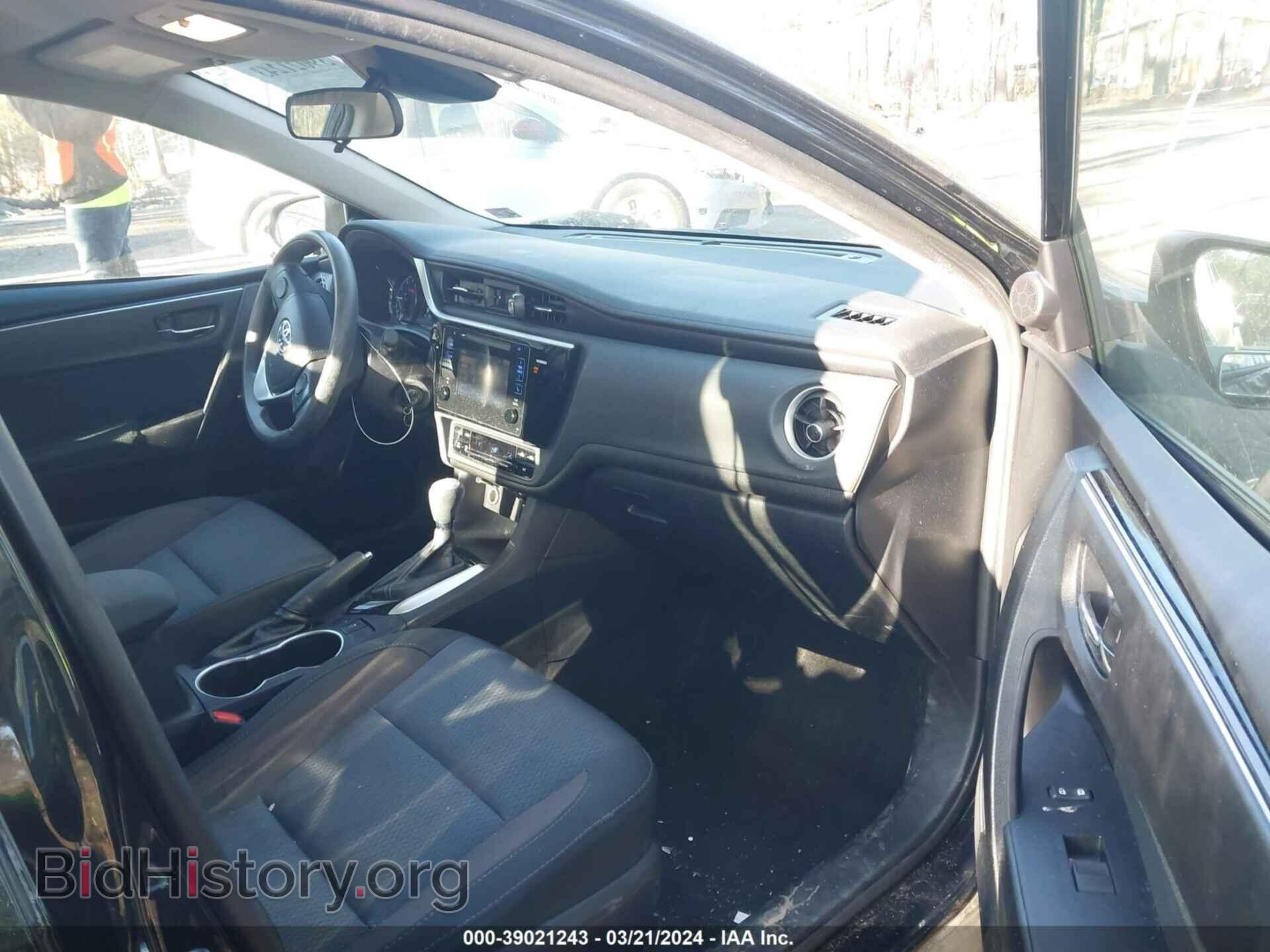 2017 TOYOTA COROLLA - VIN: 2T1BURHEXHC749603 - Фото 5