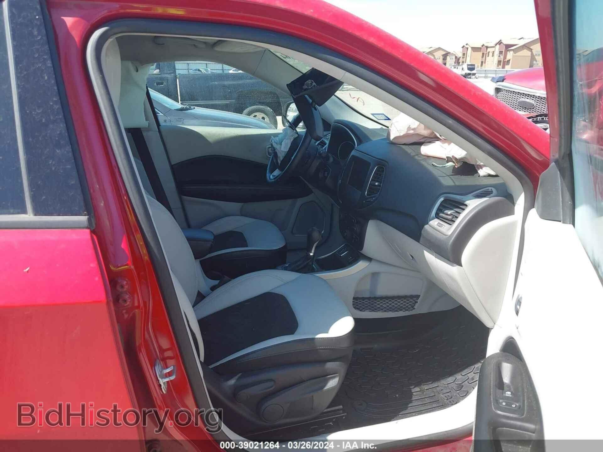 2019 JEEP COMPASS - VIN: 3C4NJCBB3KT615117 - Фото 5