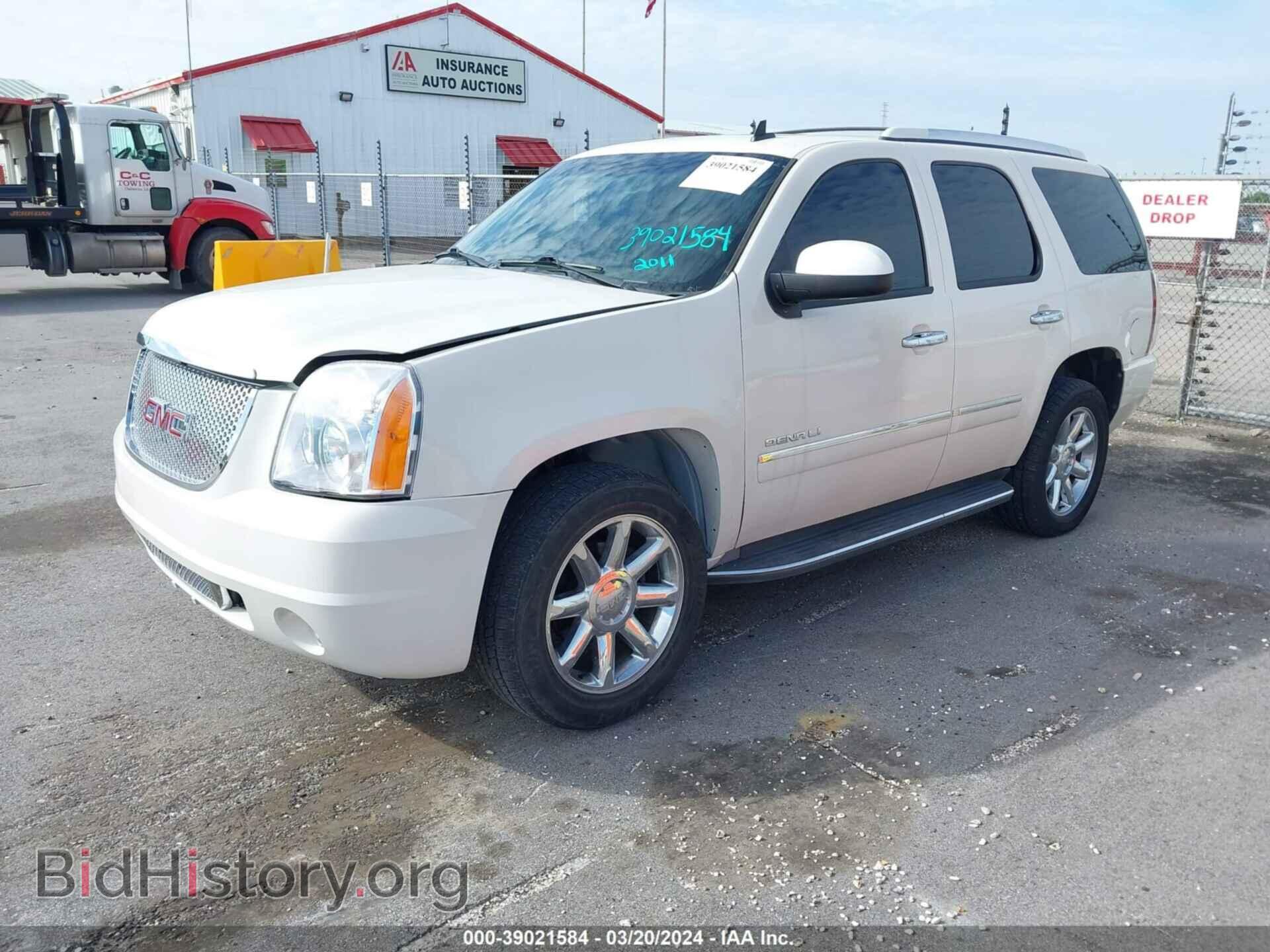 2011 GMC YUKON - VIN: 1GKS1EEF0BR394375 - Photo 2