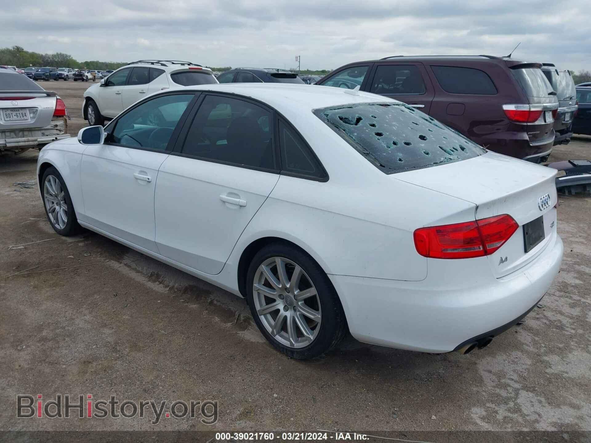 2011 AUDI A4 - VIN: WAUDFAFL3BN044424 - Фото 3