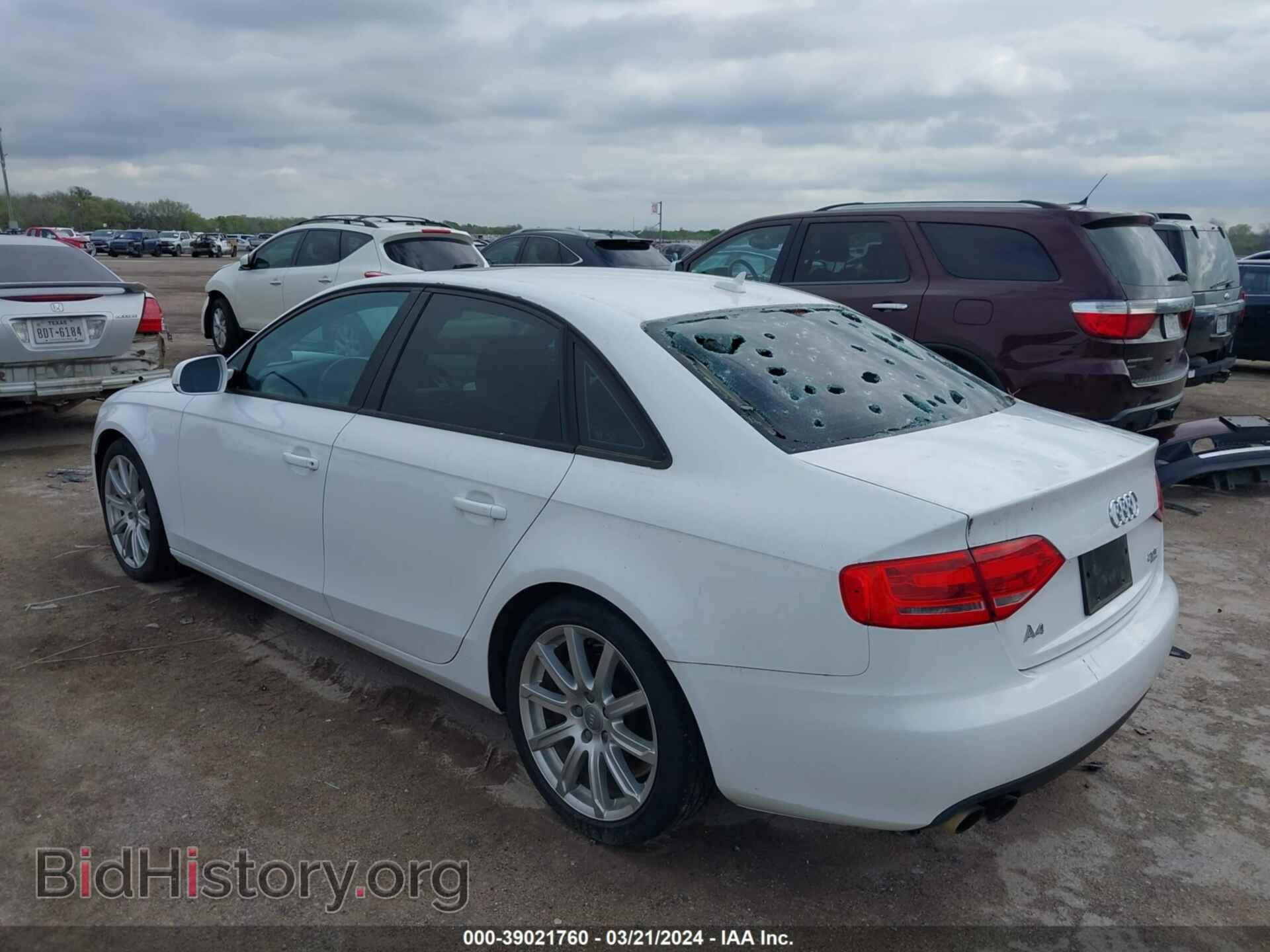 2011 AUDI A4 - VIN: WAUDFAFL3BN044424 - Фото 6