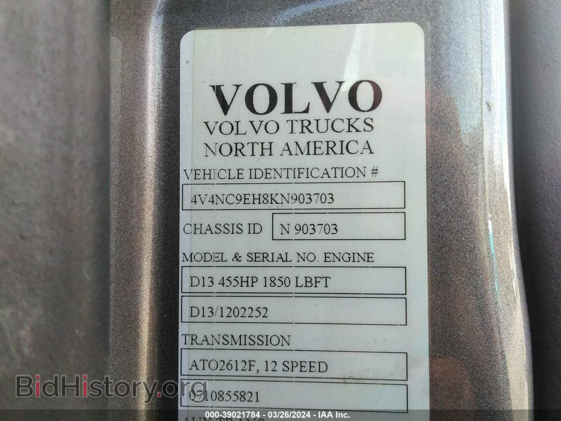 2019 VOLVO VNL - VIN: 4V4NC9EH8KN903703 - Фото 8