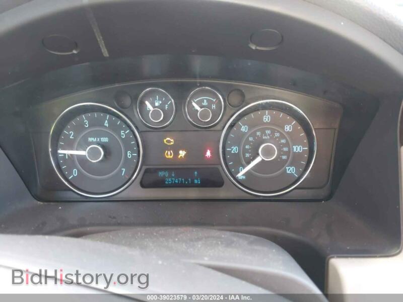2011 Ford FLEX (VIN 2FMGK5CC0BBD06799) — фото 7 из 12