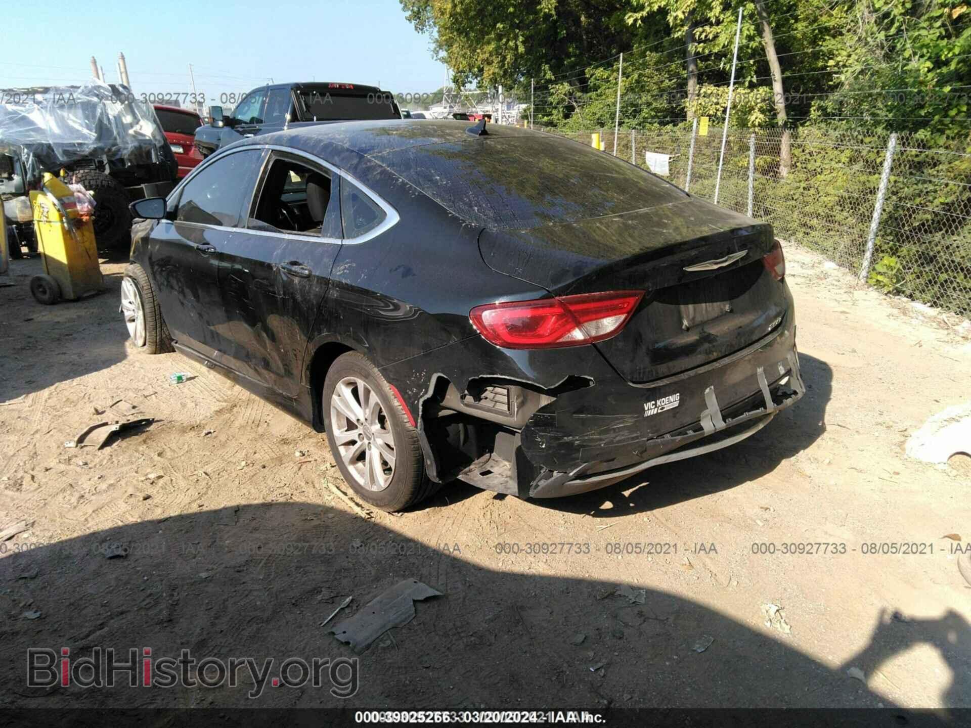 2015 CHRYSLER 200 - VIN: 1C3CCCAB8FN634520 - Фото 3