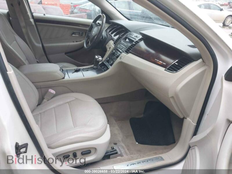 2011 Ford TAURUS (VIN 1FAHP2FW8BG155837) — photo 5 of 16
