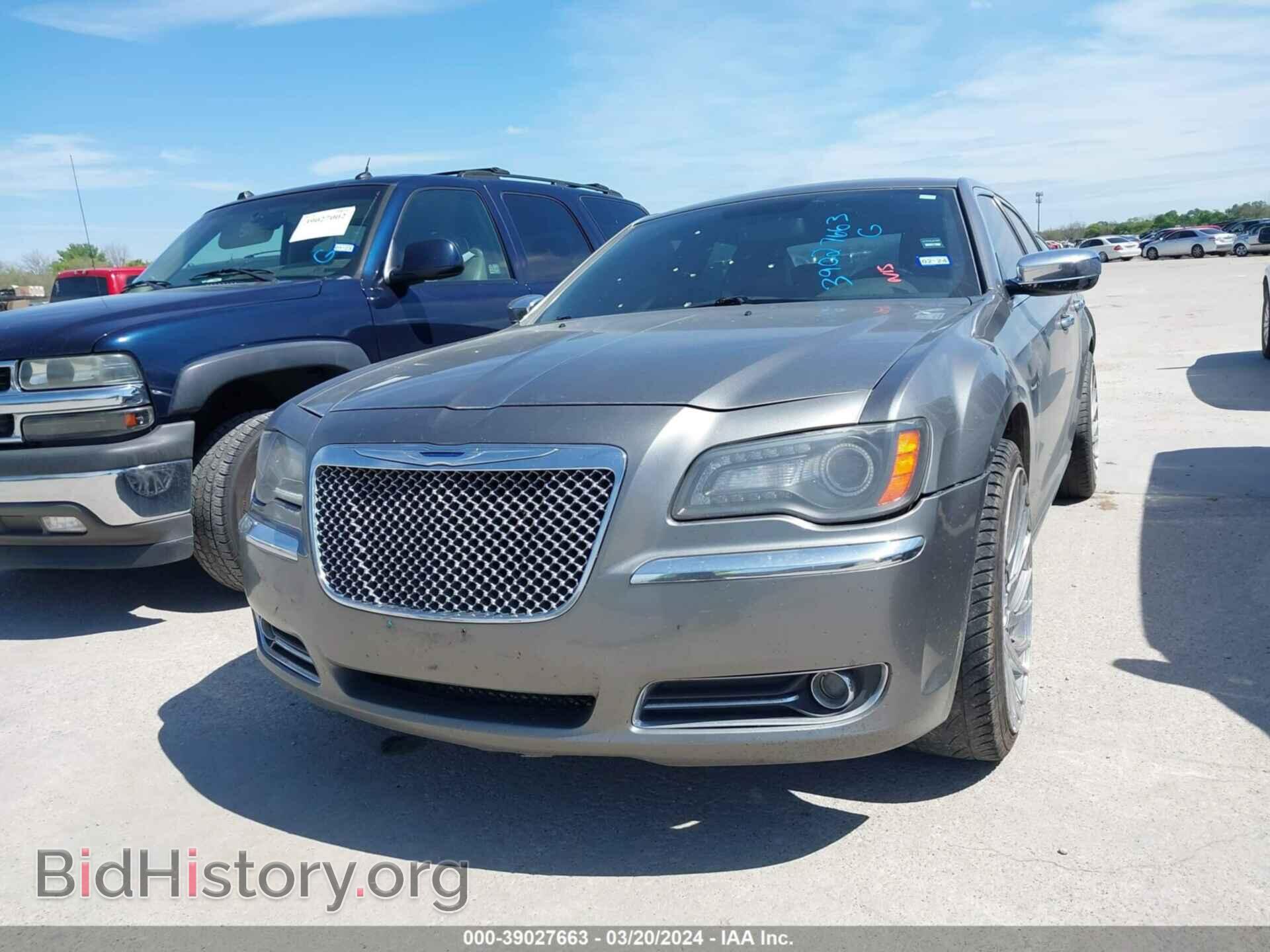 2012 CHRYSLER 300 - VIN: 2C3CCACGXCH224044 - Фото 2