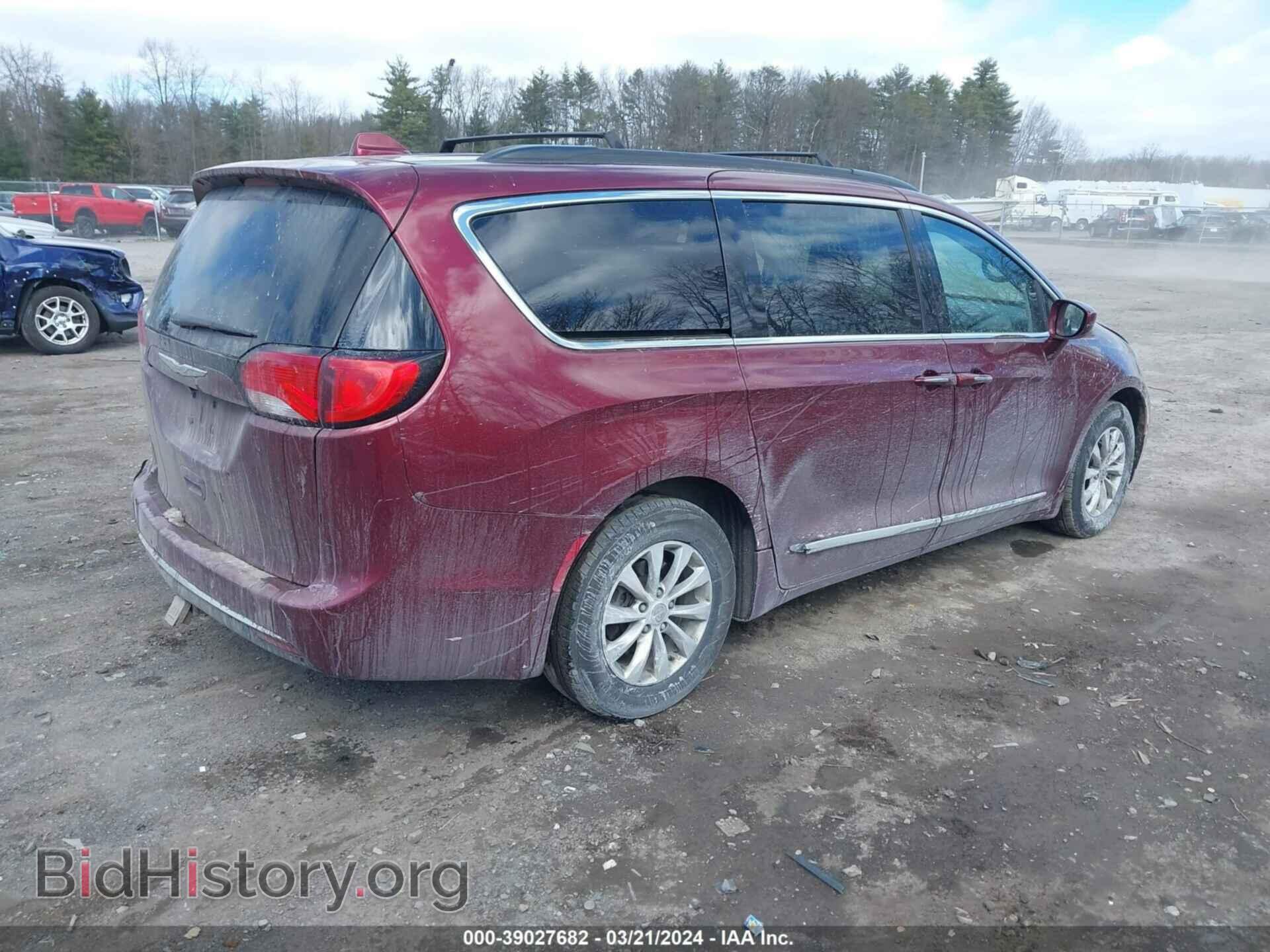 2017 CHRYSLER PACIFICA - VIN: 2C4RC1BG3HR752761 - Фото 4