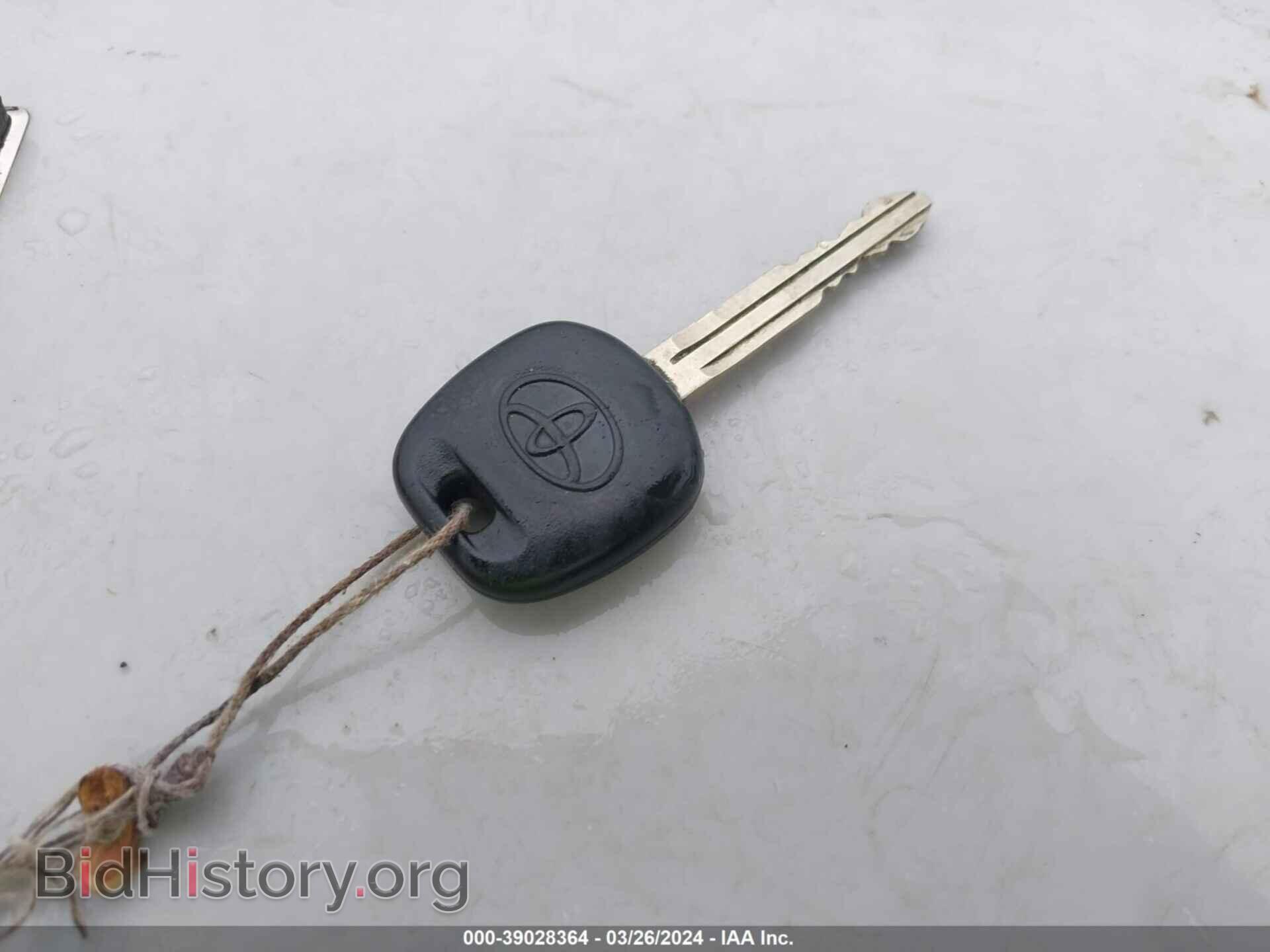 2006 TOYOTA MATRIX - VIN: 2T1KR32E66C600111 - Фото 11