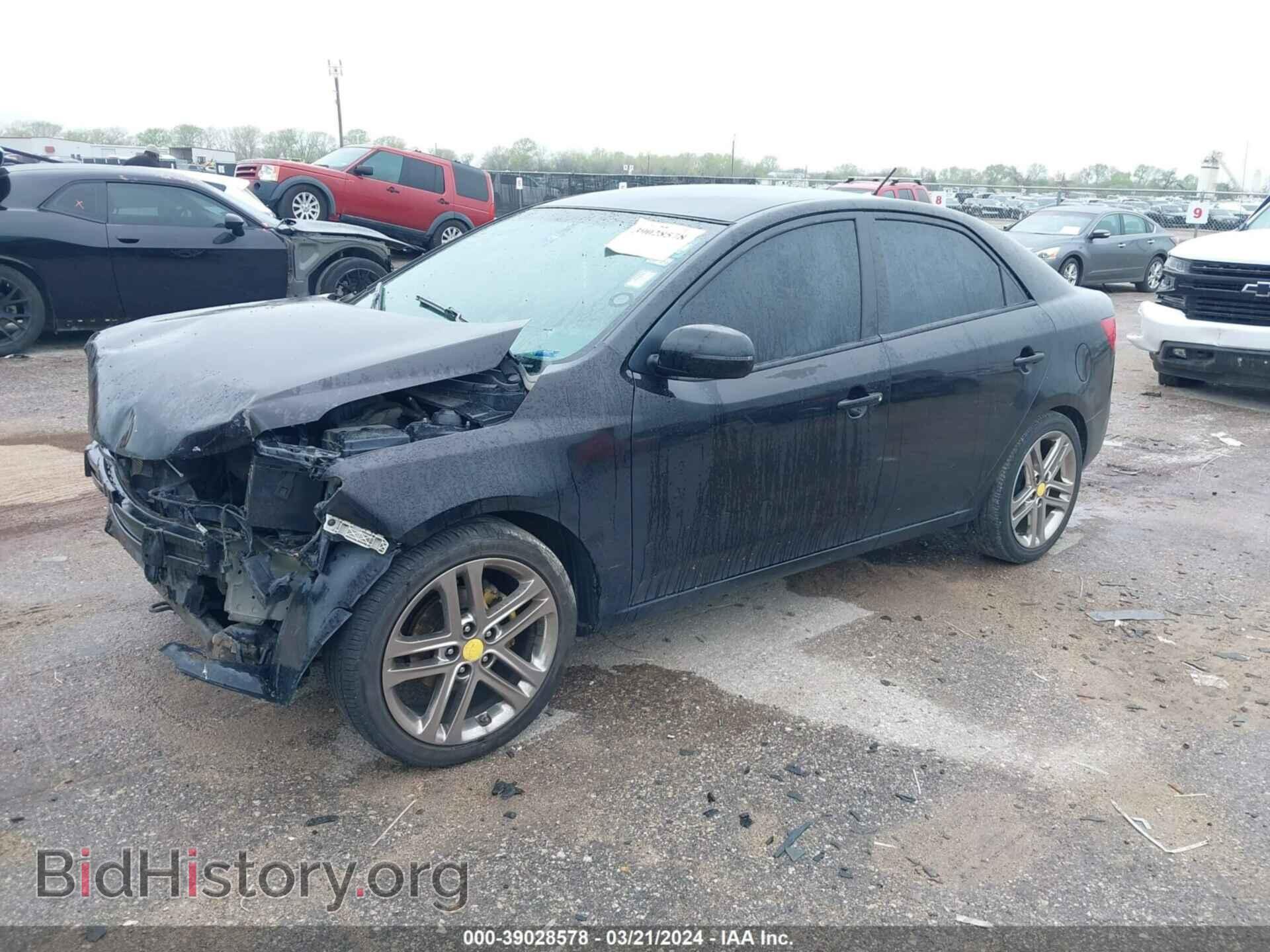 2011 KIA FORTE - VIN: KNAFU4A25B5376217 - Фото 2