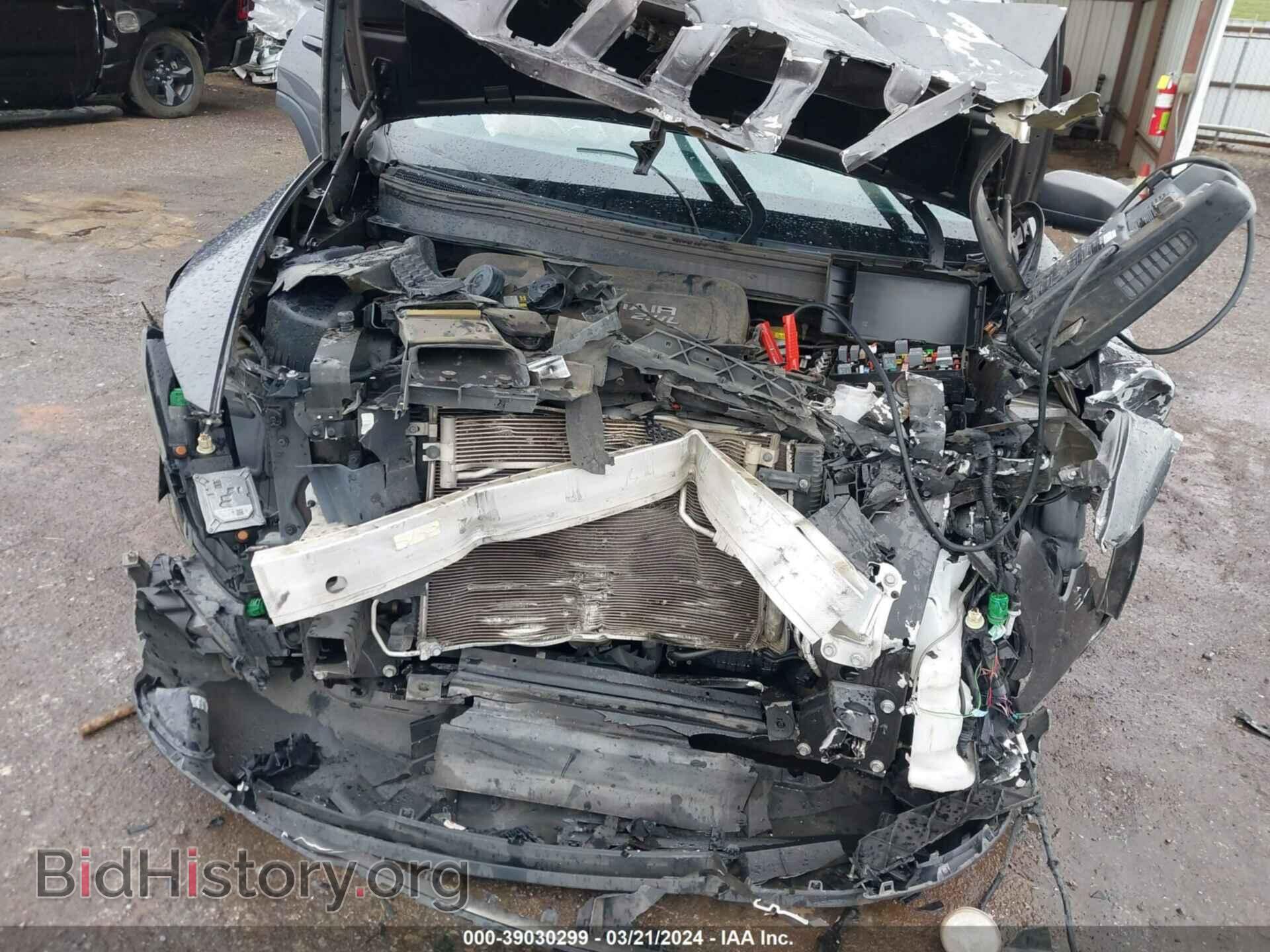2018 JEEP CHEROKEE - VIN: 1C4PJLCB2JD557366 - Фото 10