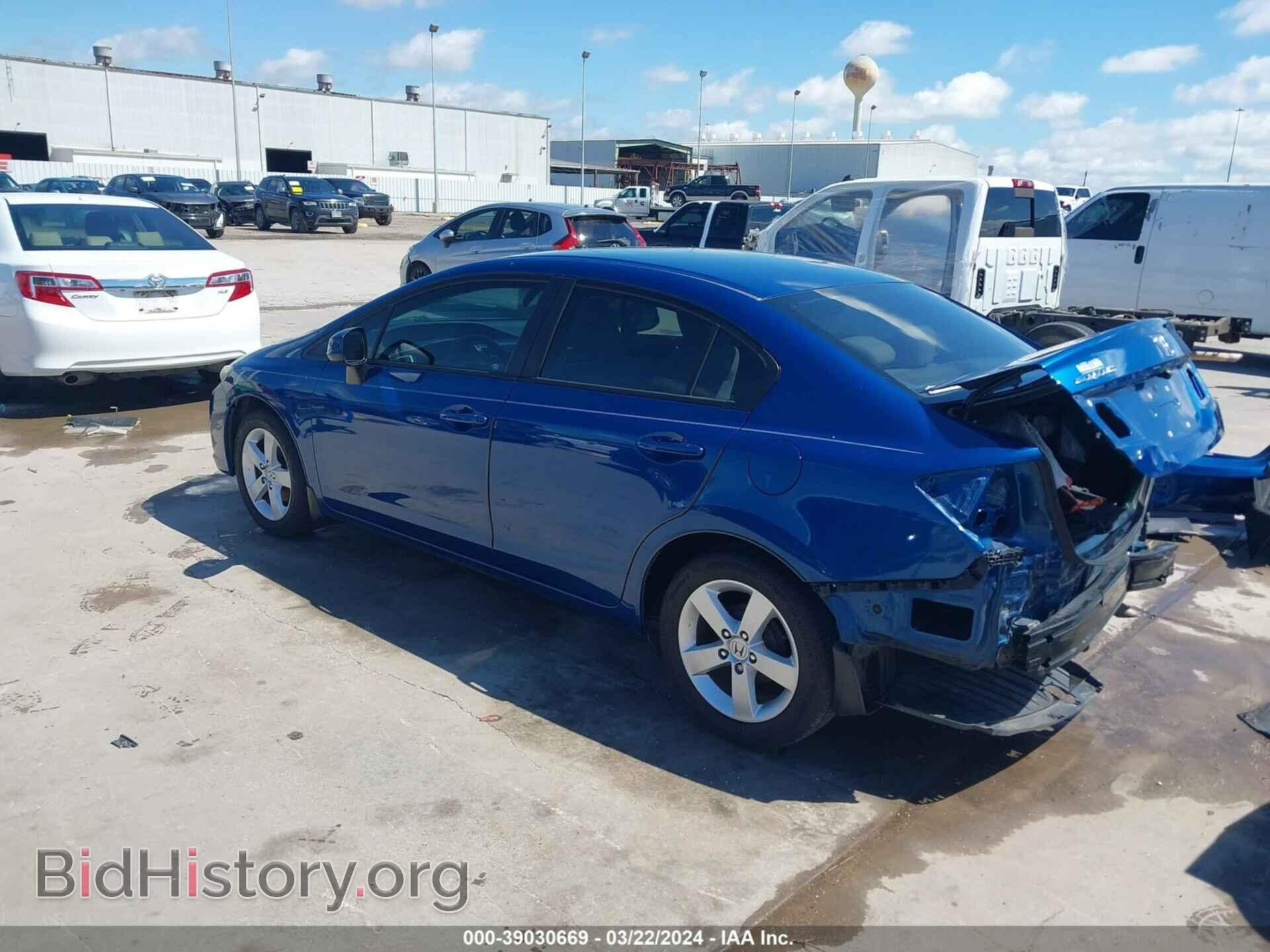 2013 HONDA CIVIC - VIN: 2HGFB2F5XDH592075 - Фото 3