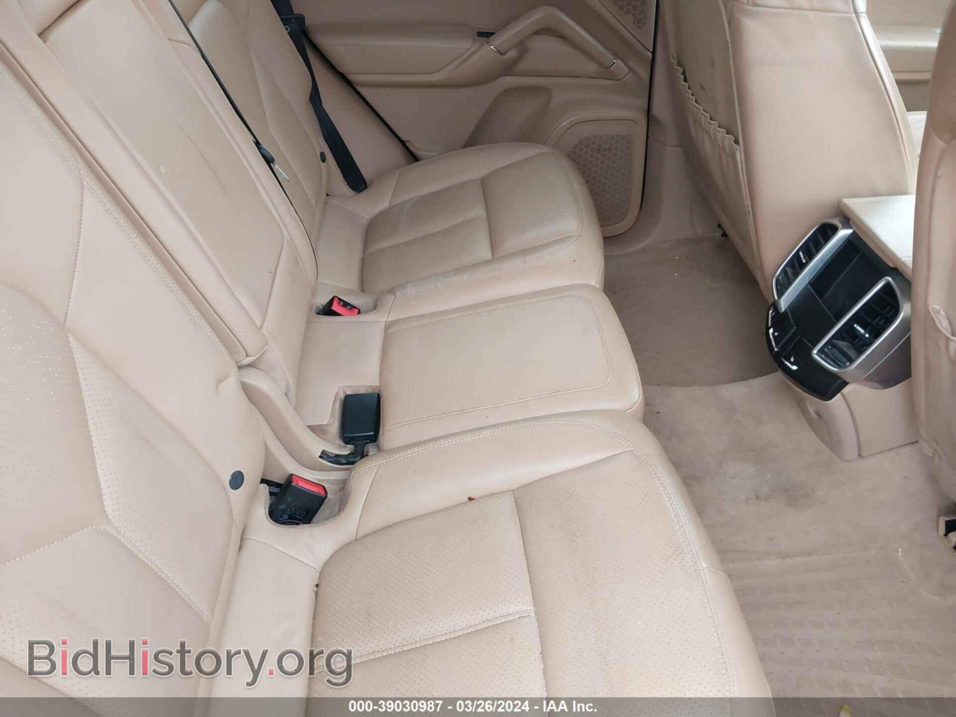 2013 PORSCHE CAYENNE - VIN: WP1AA2A27DLA07012 - Photo 8
