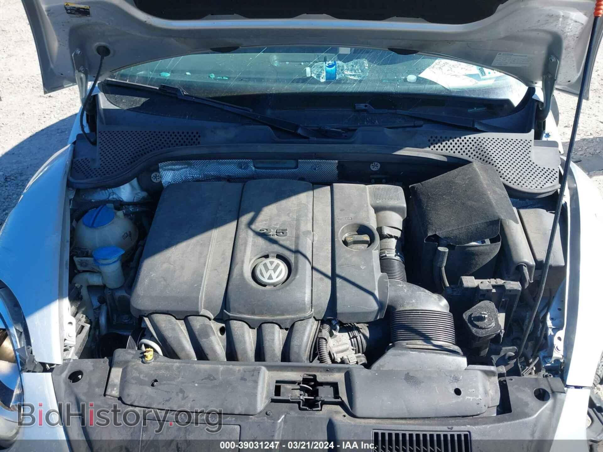 2014 VOLKSWAGEN BEETLE - VIN: 3VWFP7AT9EM621259 - Фото 10