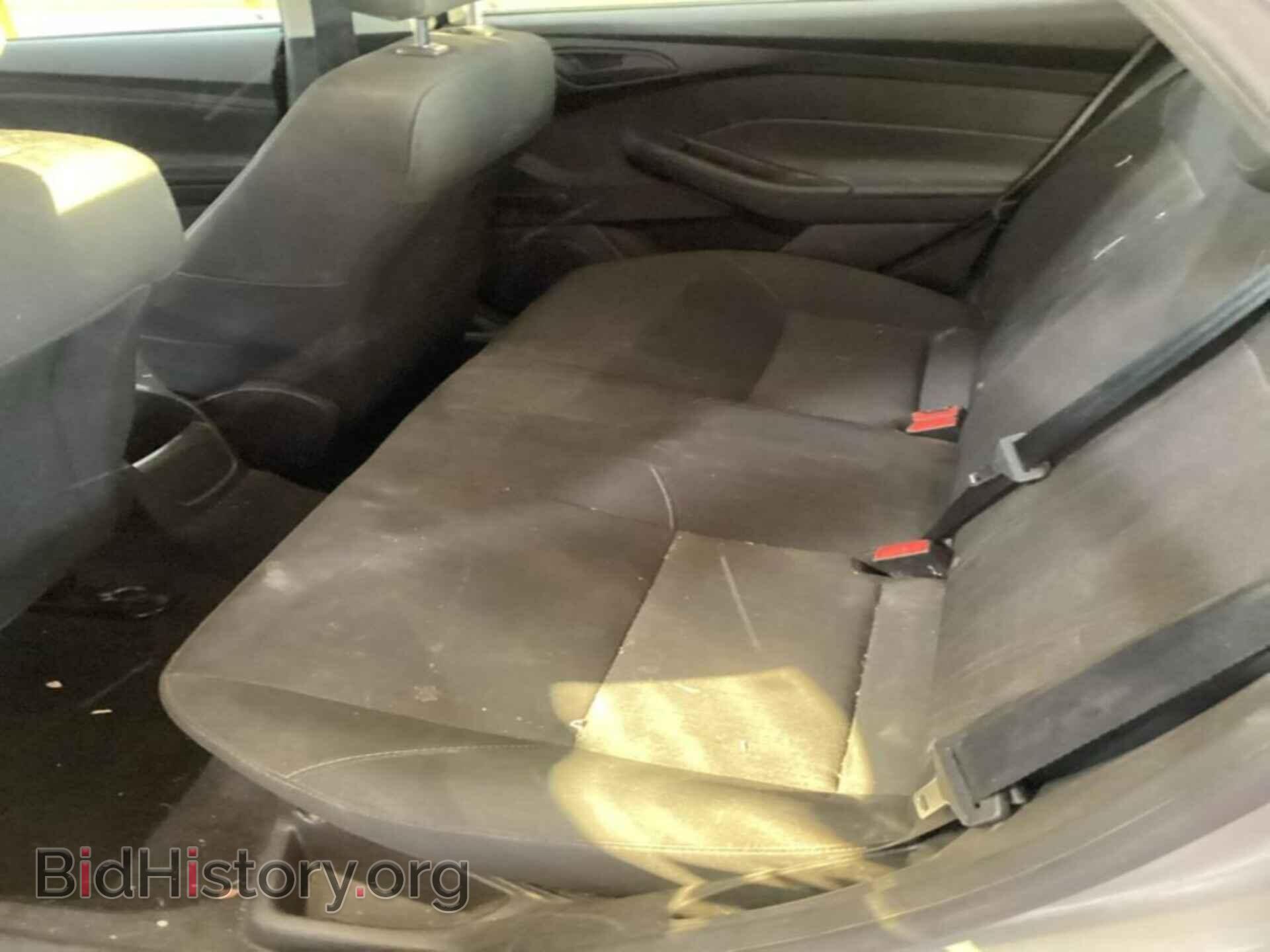 2016 FORD FOCUS - VIN: 1FADP3E2XGL298533 - Фото 2