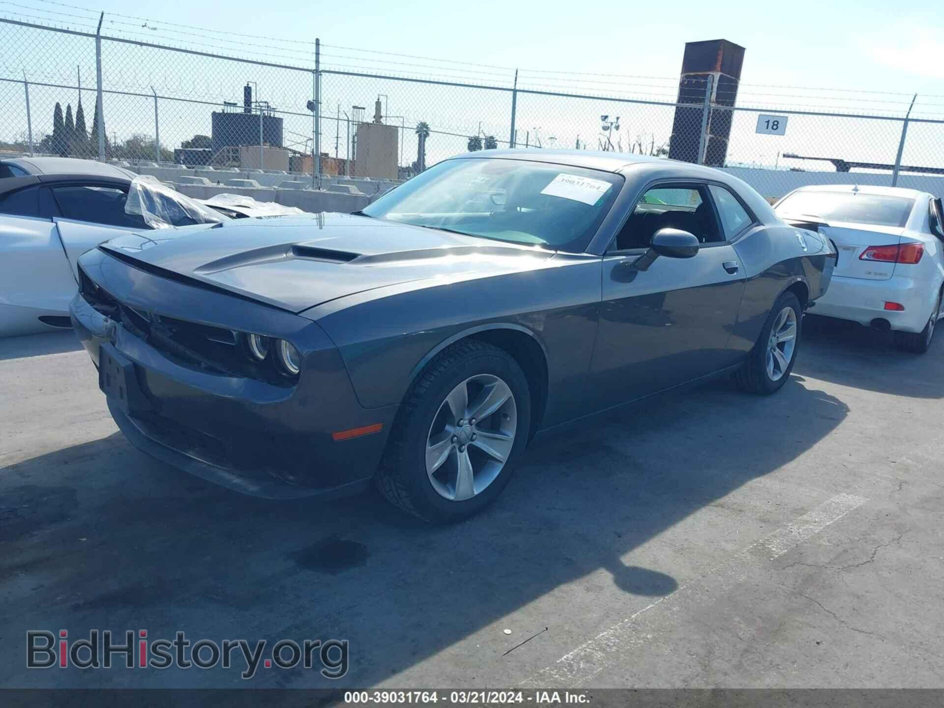 2018 DODGE CHALLENGER - VIN: 2C3CDZAG5JH242561 - Photo 2
