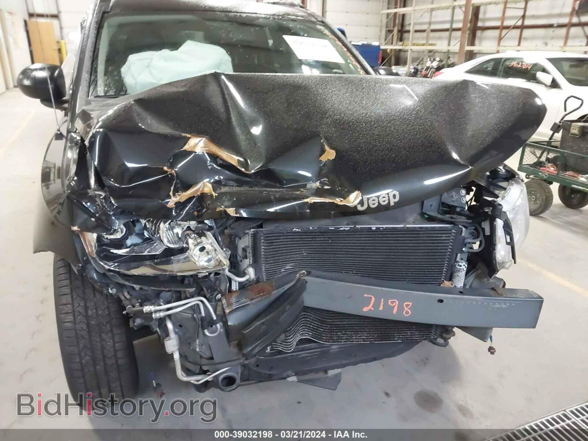 2011 JEEP COMPASS - VIN: 1J4NT5FB8BD203226 - Фото 6
