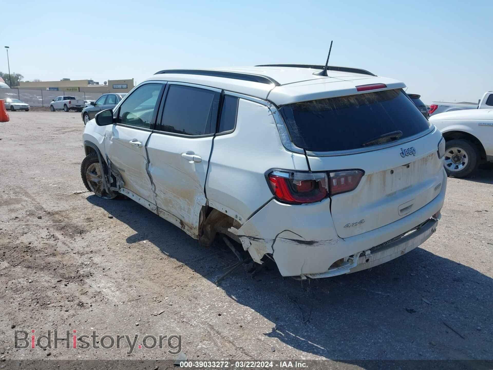 2022 JEEP COMPASS - VIN: 3C4NJDBB4NT215819 - Фото 3