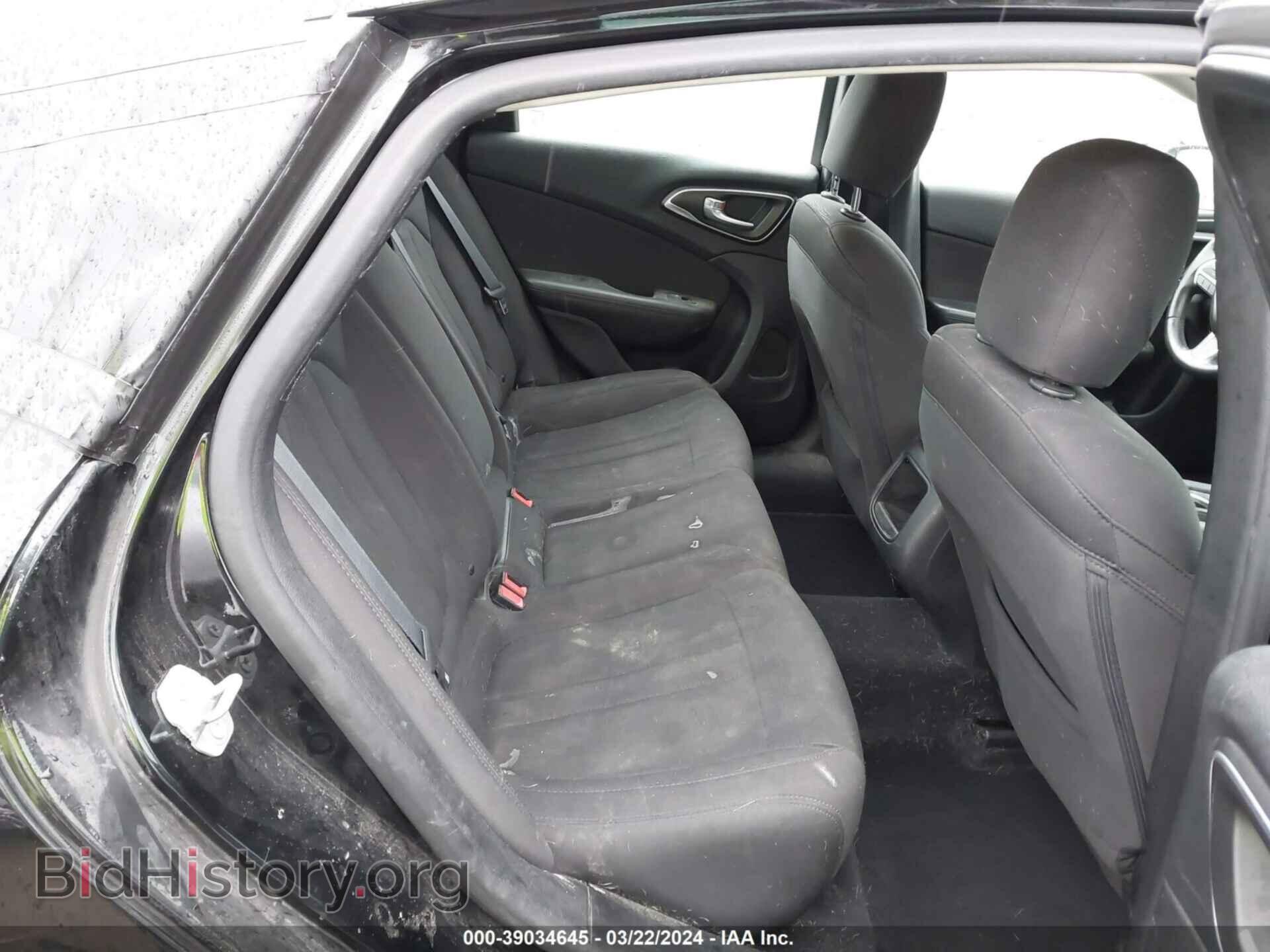 2015 CHRYSLER 200 - VIN: 1C3CCCAB9FN702047 - Фото 8
