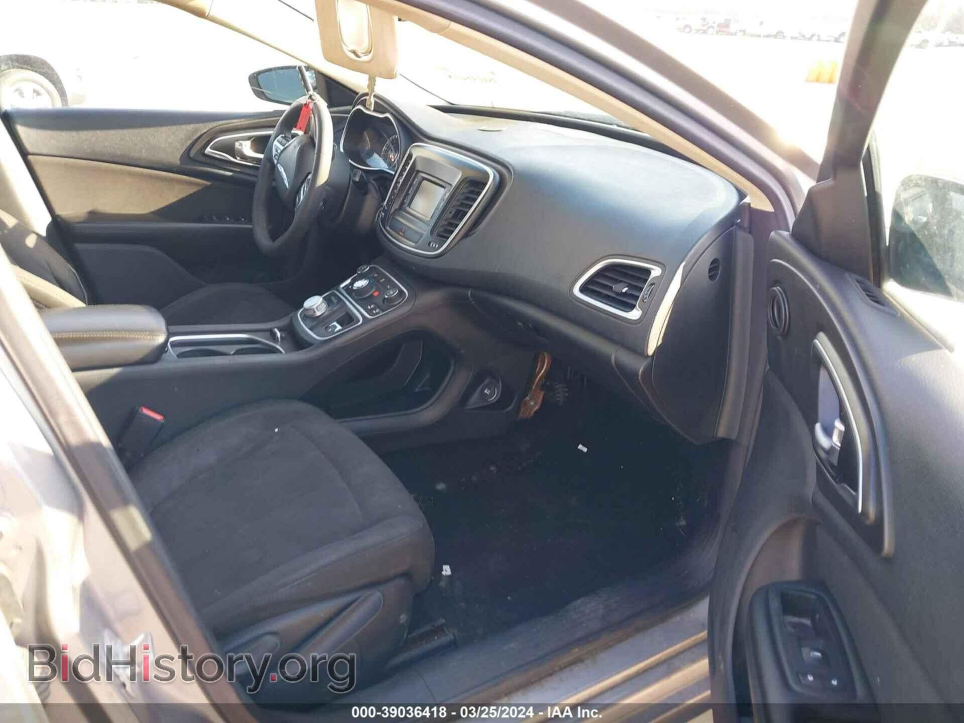 2016 CHRYSLER 200 - VIN: 1C3CCCABXGN141178 - Фото 5
