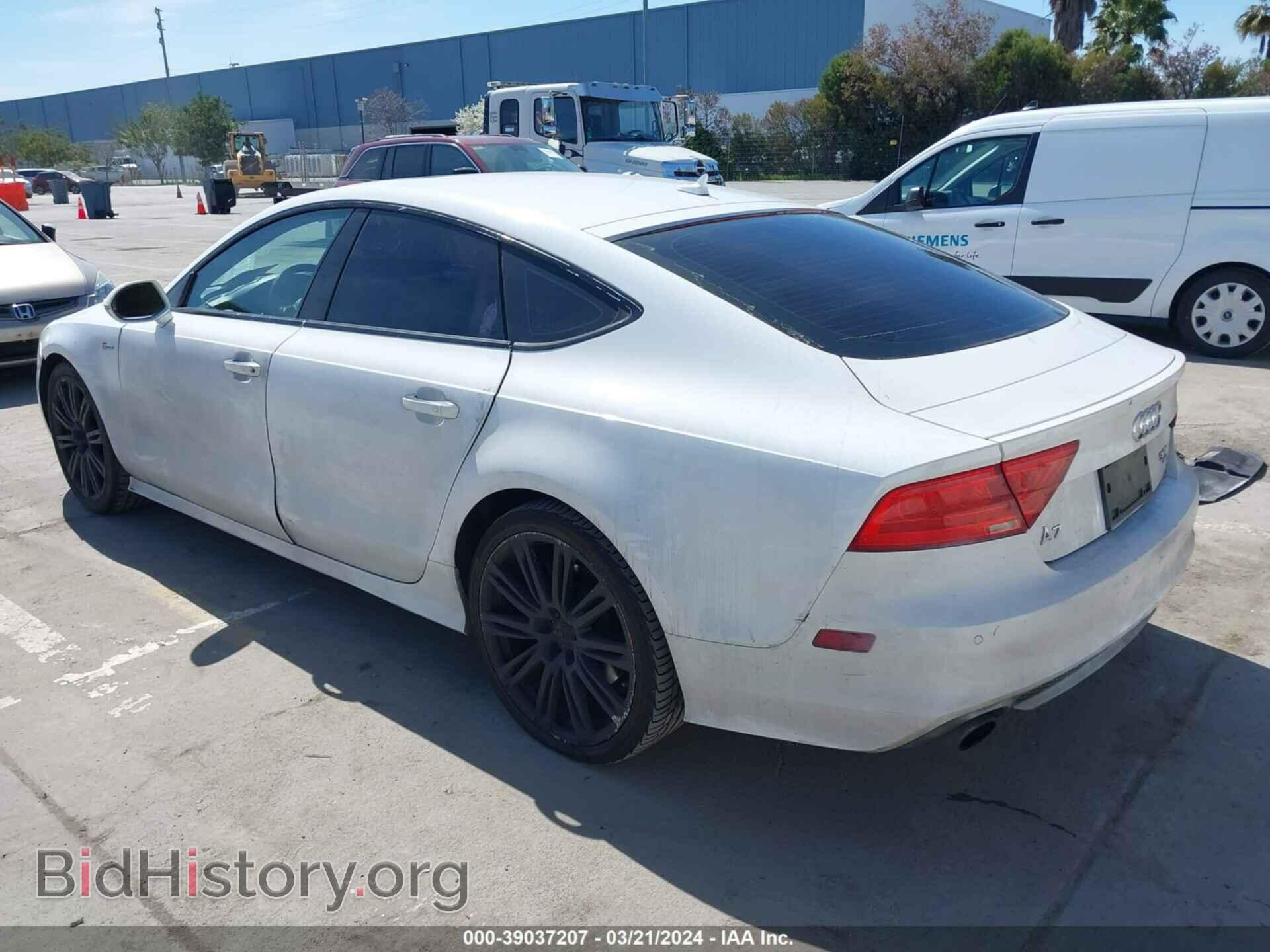 2012 AUDI A7 - VIN: WAUSGAFC6CN008829 - Фото 3