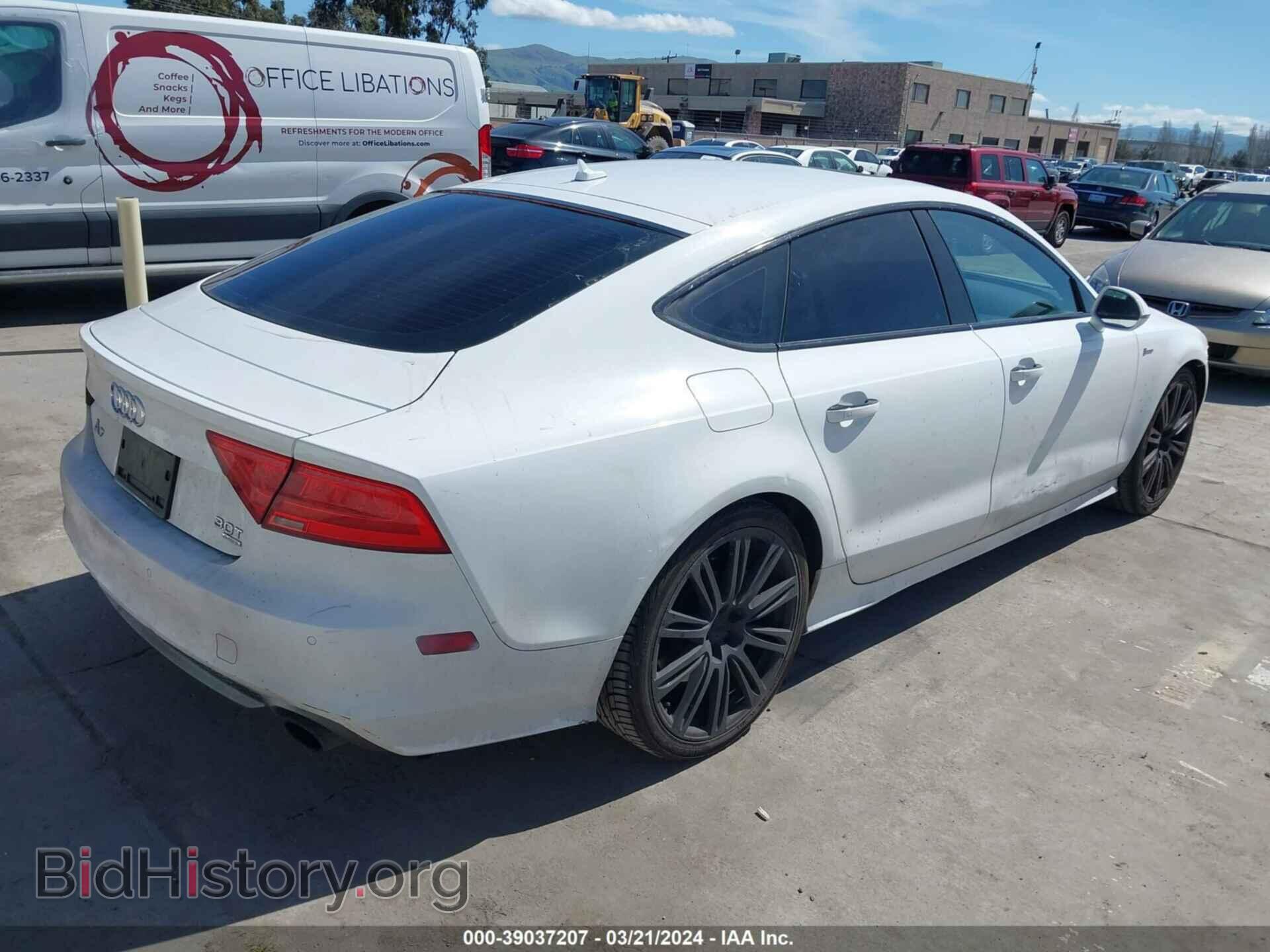 2012 AUDI A7 - VIN: WAUSGAFC6CN008829 - Фото 4
