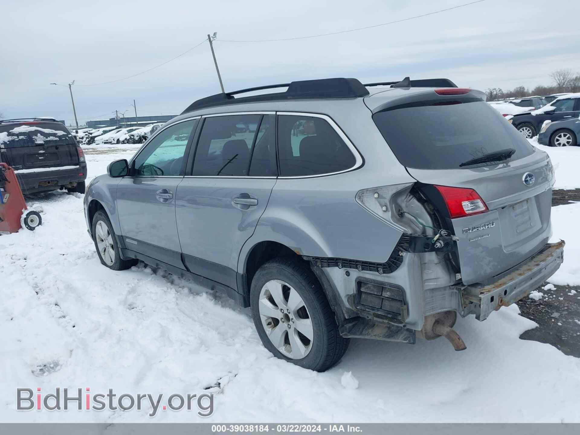 2011 SUBARU OUTBACK - VIN: 4S4BRBKC5B3389412 - Фото 3