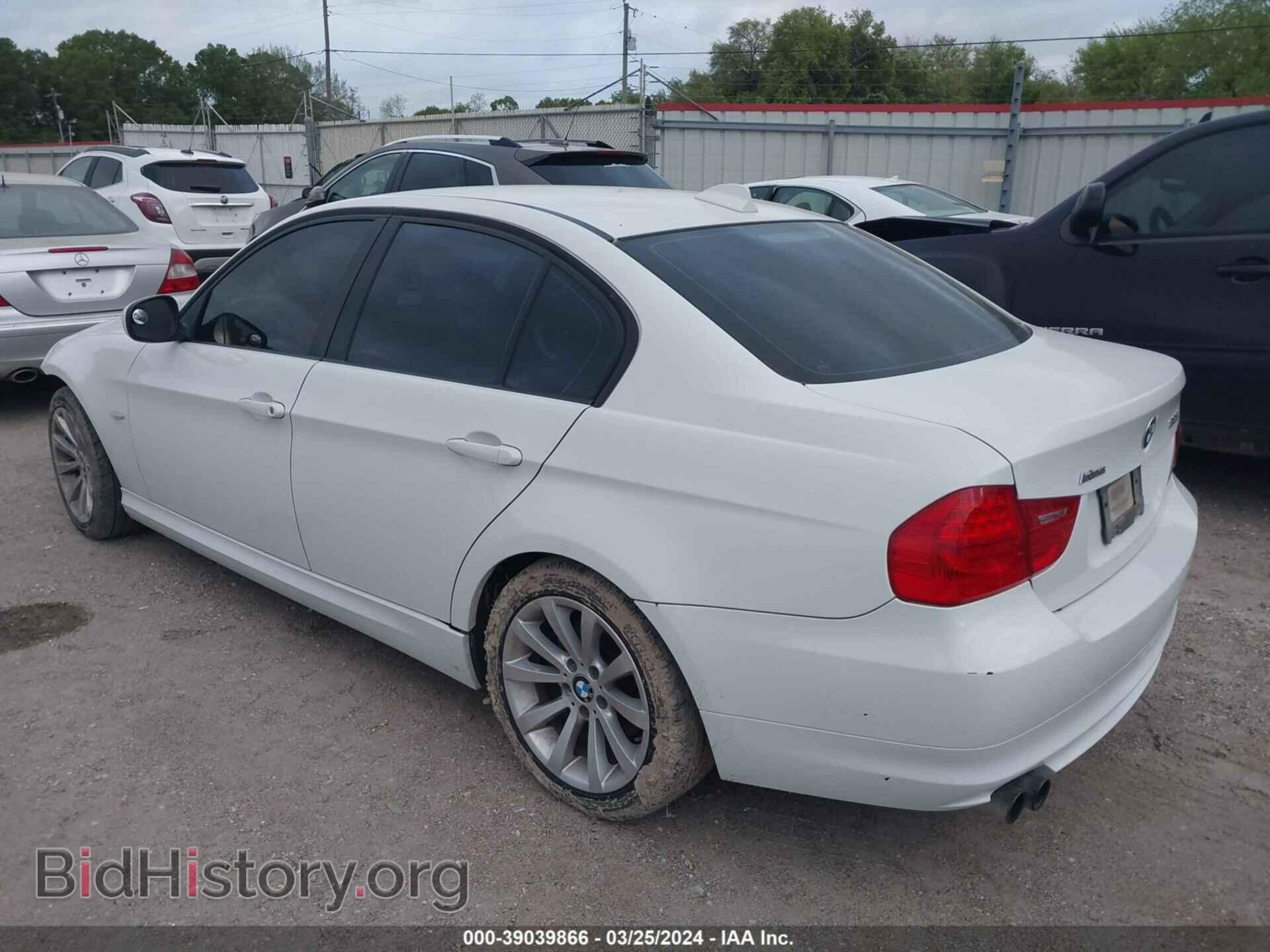 2011 BMW 328I - VIN: WBAPH7G51BNM54889 - Фото 3