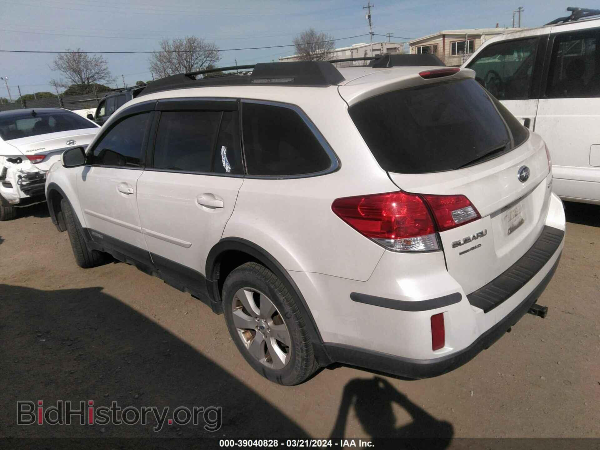 2012 SUBARU OUTBACK - VIN: 4S4BRBLC8C3252383 - Фото 3