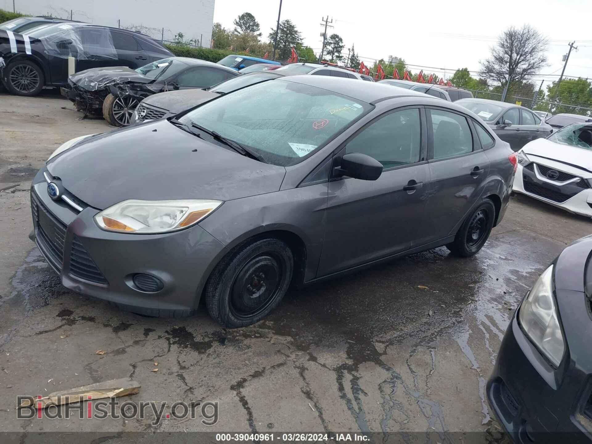 2012 FORD FOCUS - VIN: 1FAHP3E29CL318962 - Фото 2