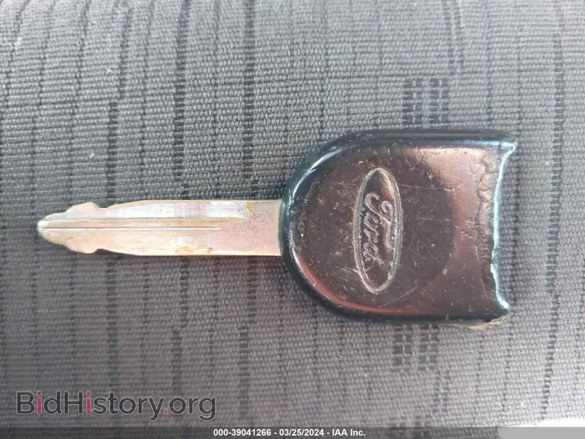 2008 FORD FOCUS - VIN: 1FAHP35N38W111144 - Фото 11