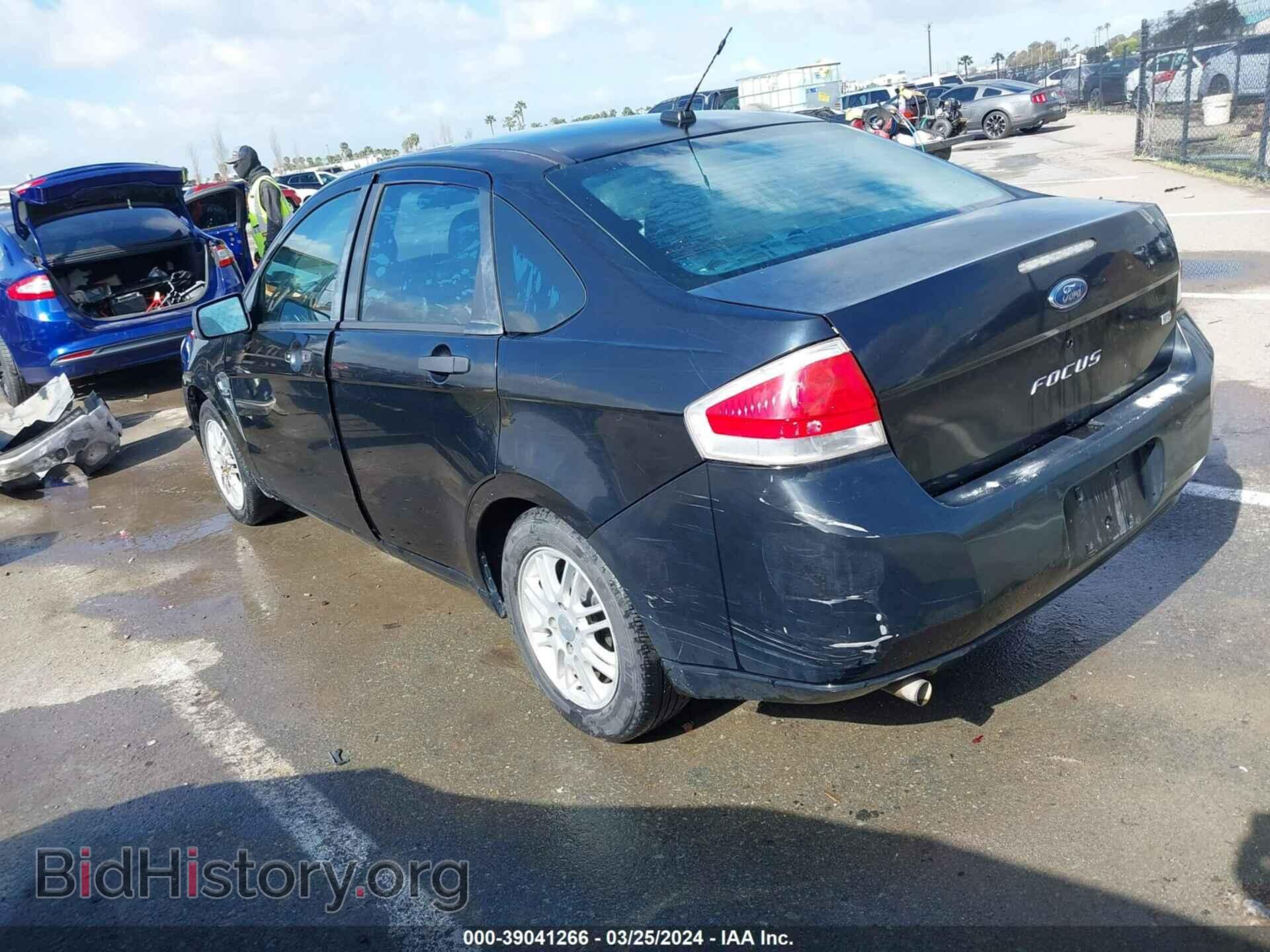2008 FORD FOCUS - VIN: 1FAHP35N38W111144 - Фото 3