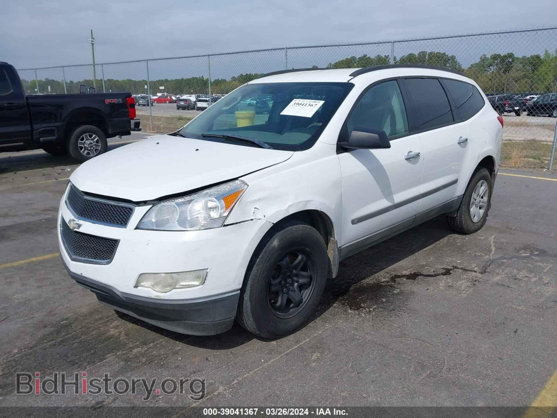 2009 CHEVROLET TRAVERSE - VIN: 1GNER13DX9S153123 - Фото 2