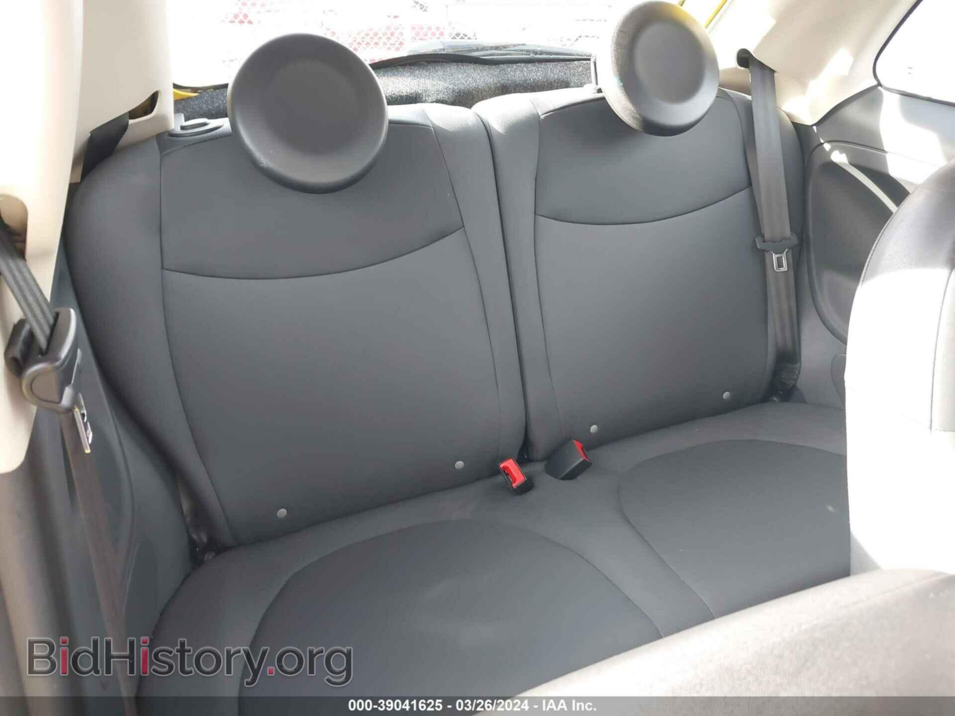 2015 FIAT 500 - VIN: 3C3CFFAR3FT696140 - Фото 8