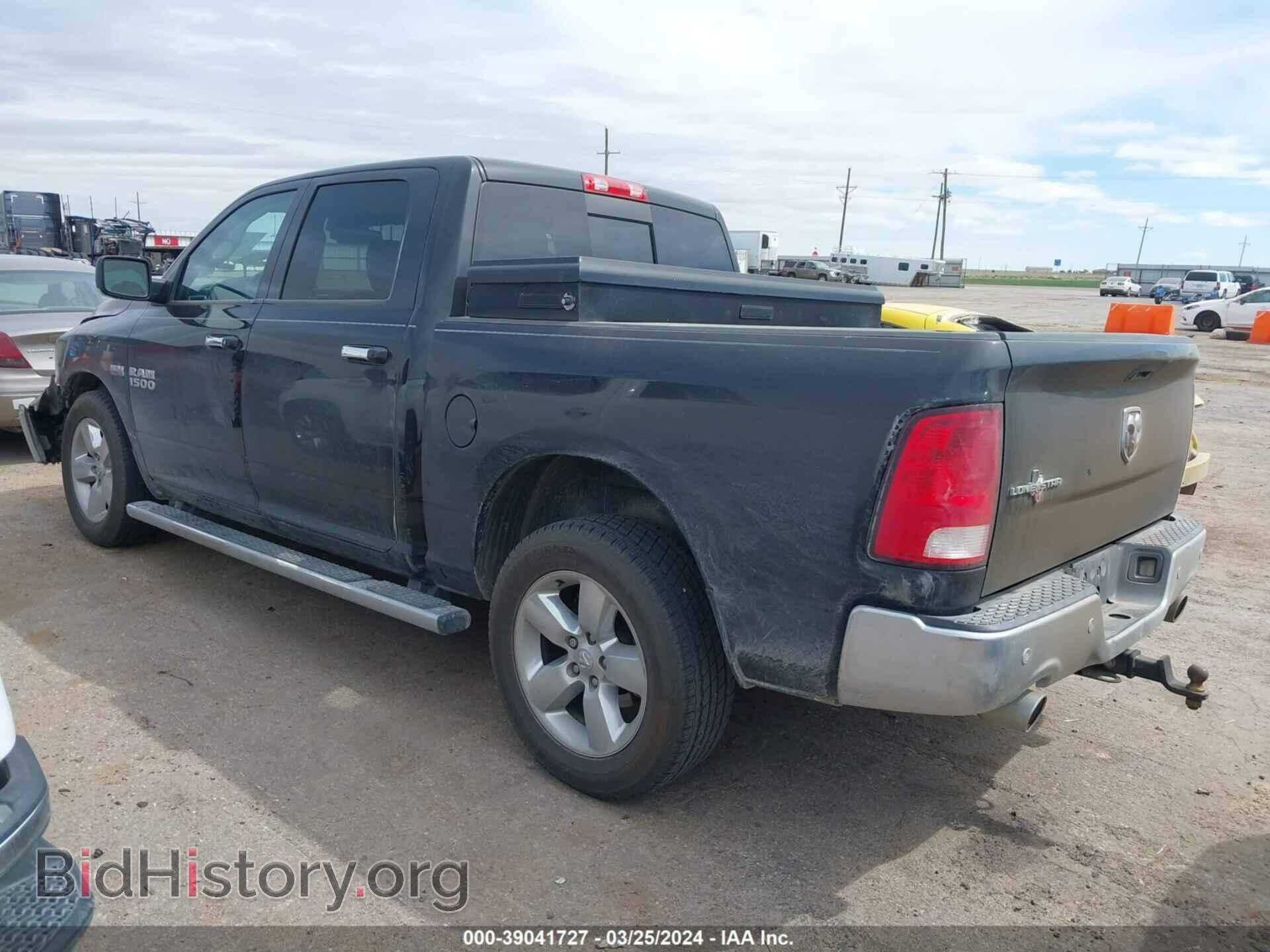 2016 RAM 1500 - VIN: 3C6RR6LT1GG388360 - Фото 3