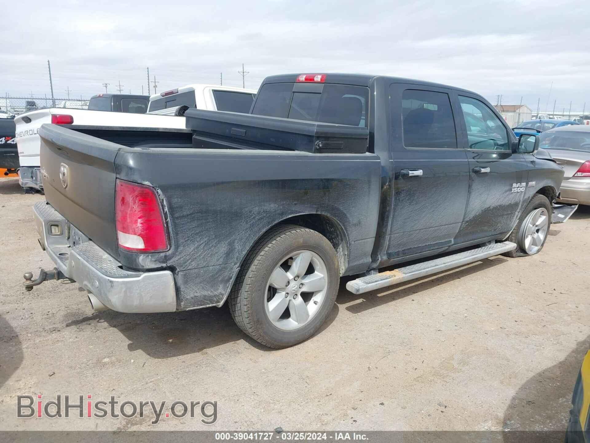 2016 RAM 1500 - VIN: 3C6RR6LT1GG388360 - Фото 4