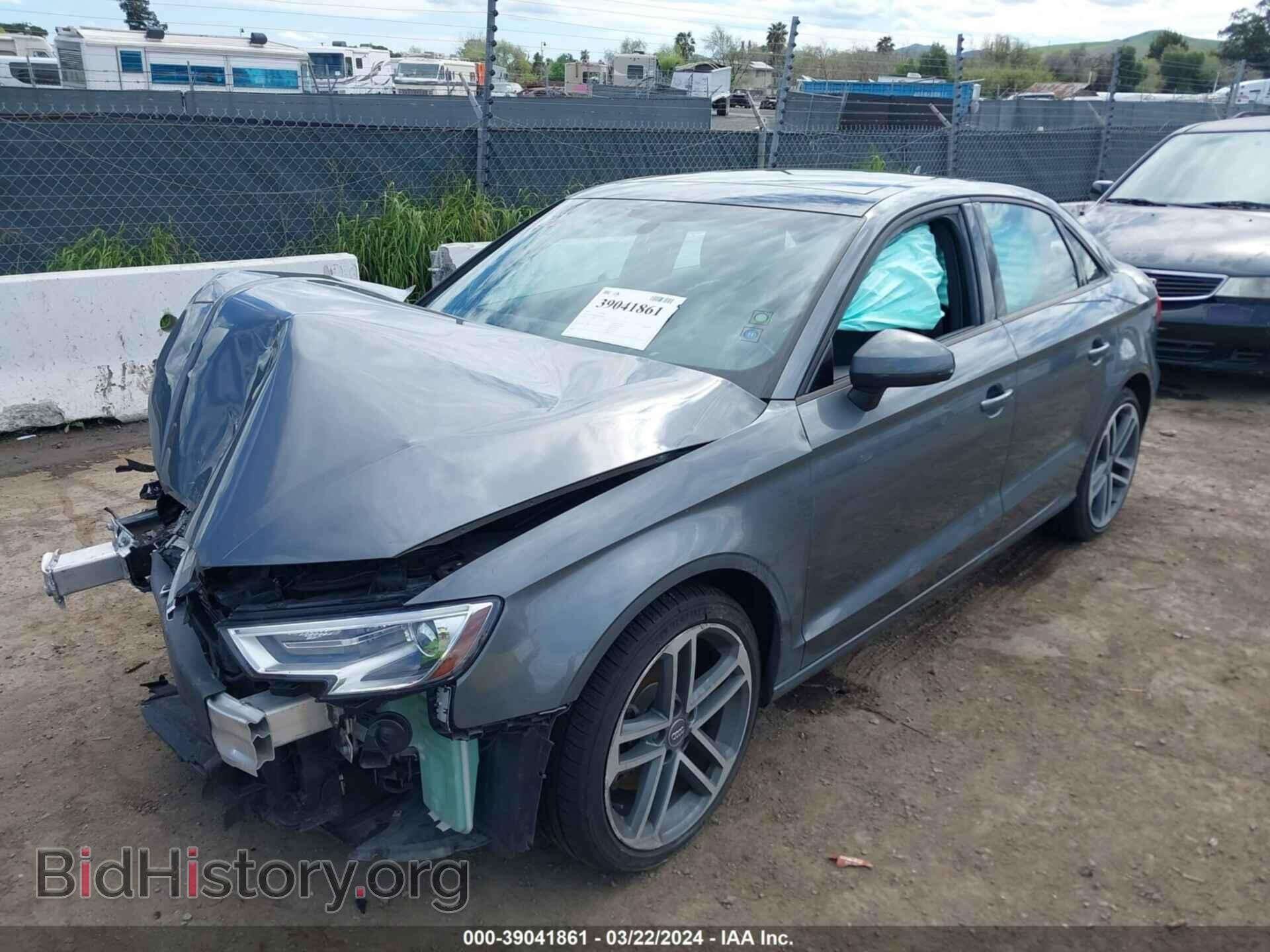2017 AUDI A3 - VIN: WAUB8GFF7H1069678 - Фото 2