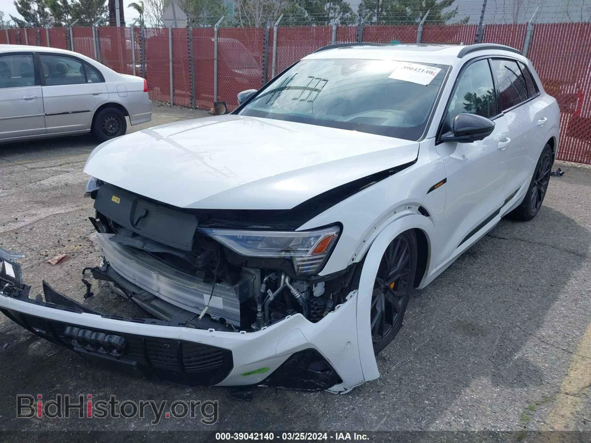 2022 AUDI E-TRON - VIN: WA1VABGE3NB039669 - Фото 2