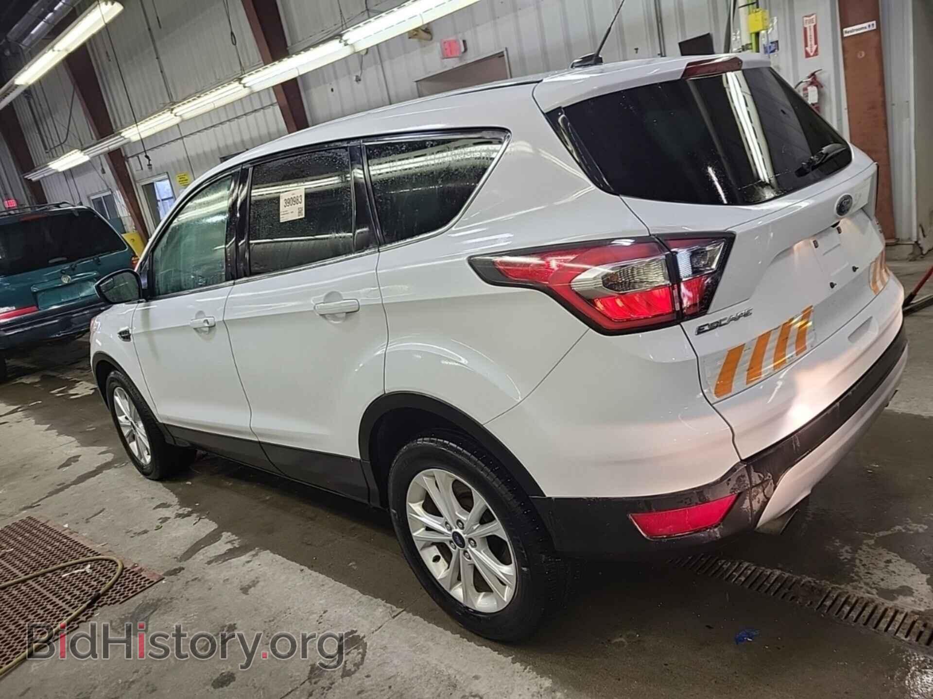 2017 FORD ESCAPE - VIN: 1FMCU9GD3HUB61828 - Фото 23