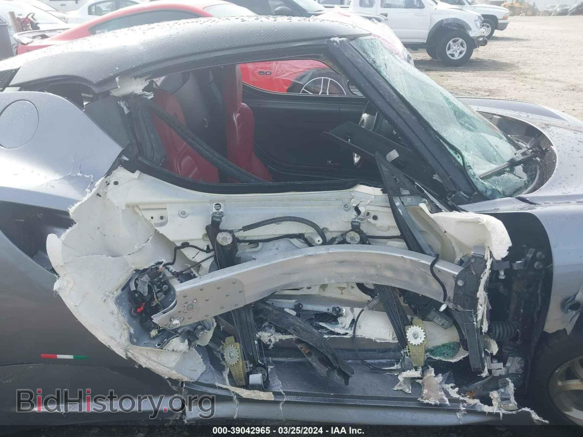 2017 ALFA ROMEO 4C - VIN: ZARBAAA4XHM244987 - Фото 14