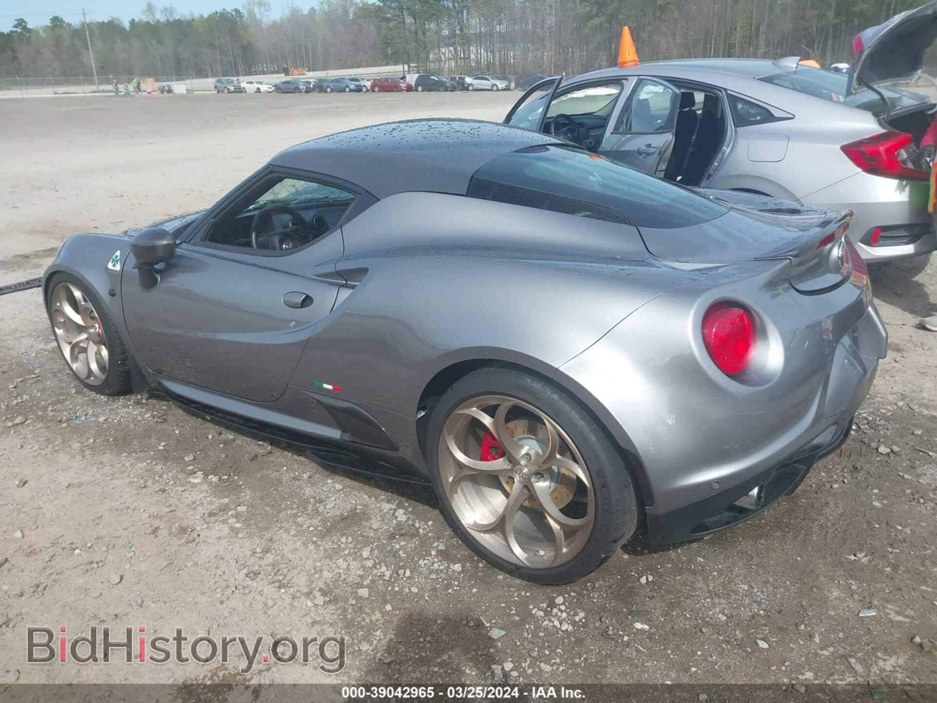 2017 ALFA ROMEO 4C - VIN: ZARBAAA4XHM244987 - Фото 3