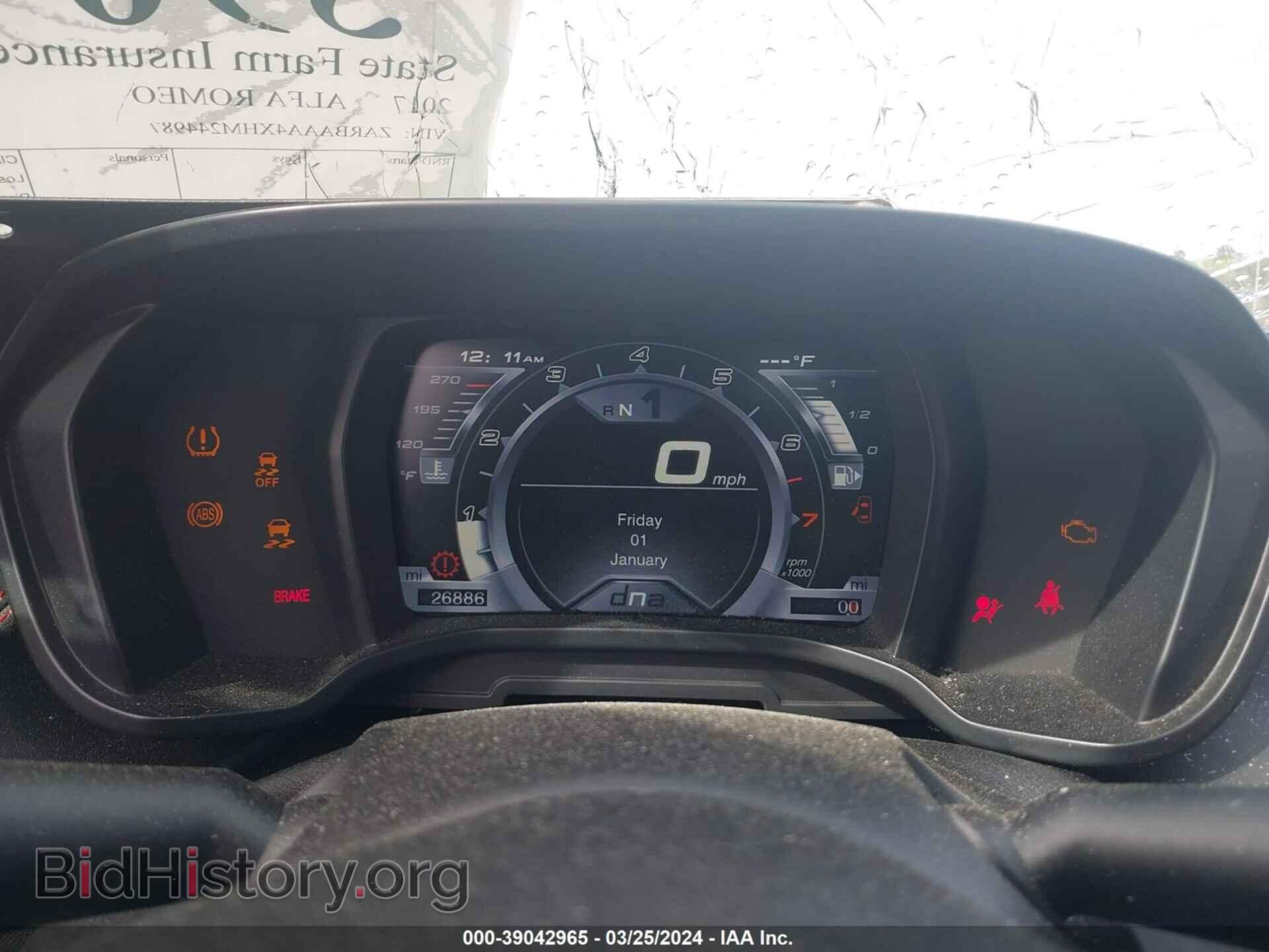 2017 ALFA ROMEO 4C - VIN: ZARBAAA4XHM244987 - Фото 7