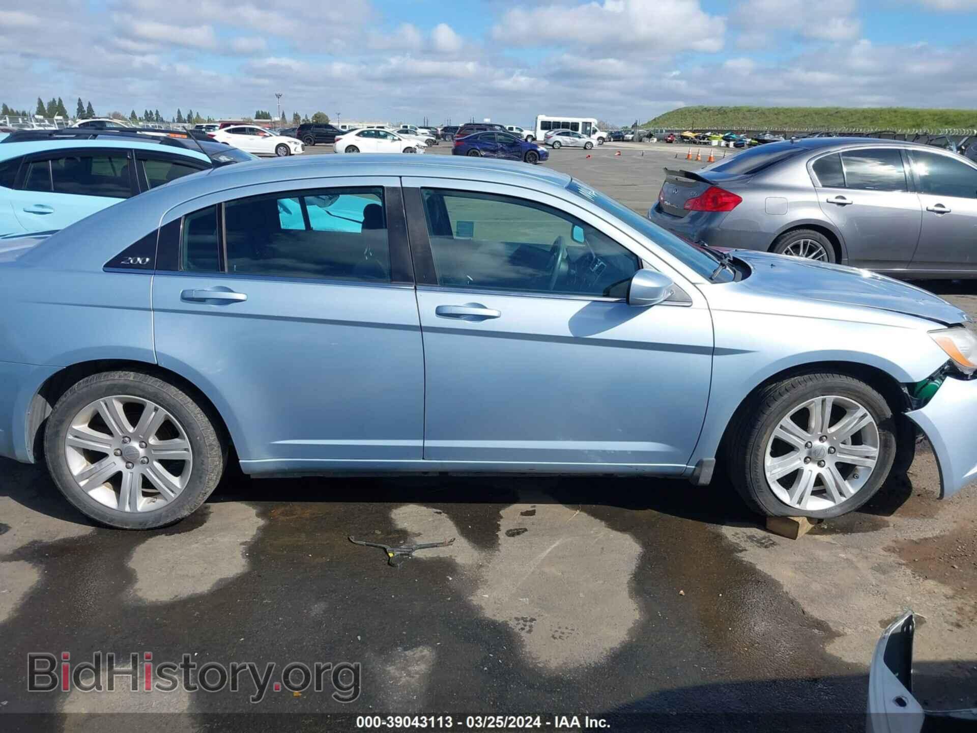 2013 CHRYSLER 200 - VIN: 1C3CCBAB9DN698640 - Фото 13