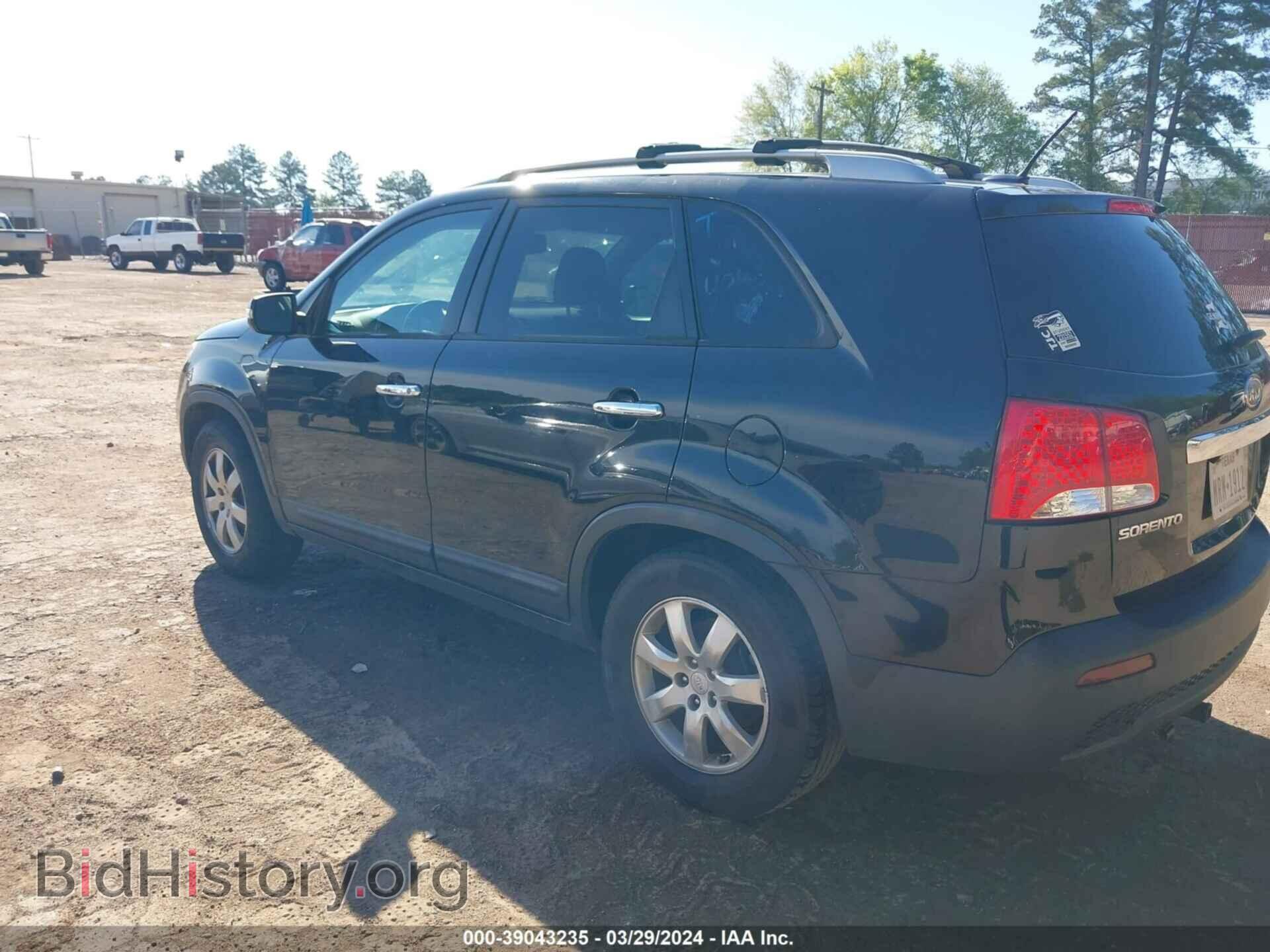 2012 KIA SORENTO - VIN: 5XYKT4A26CG190828 - Фото 3