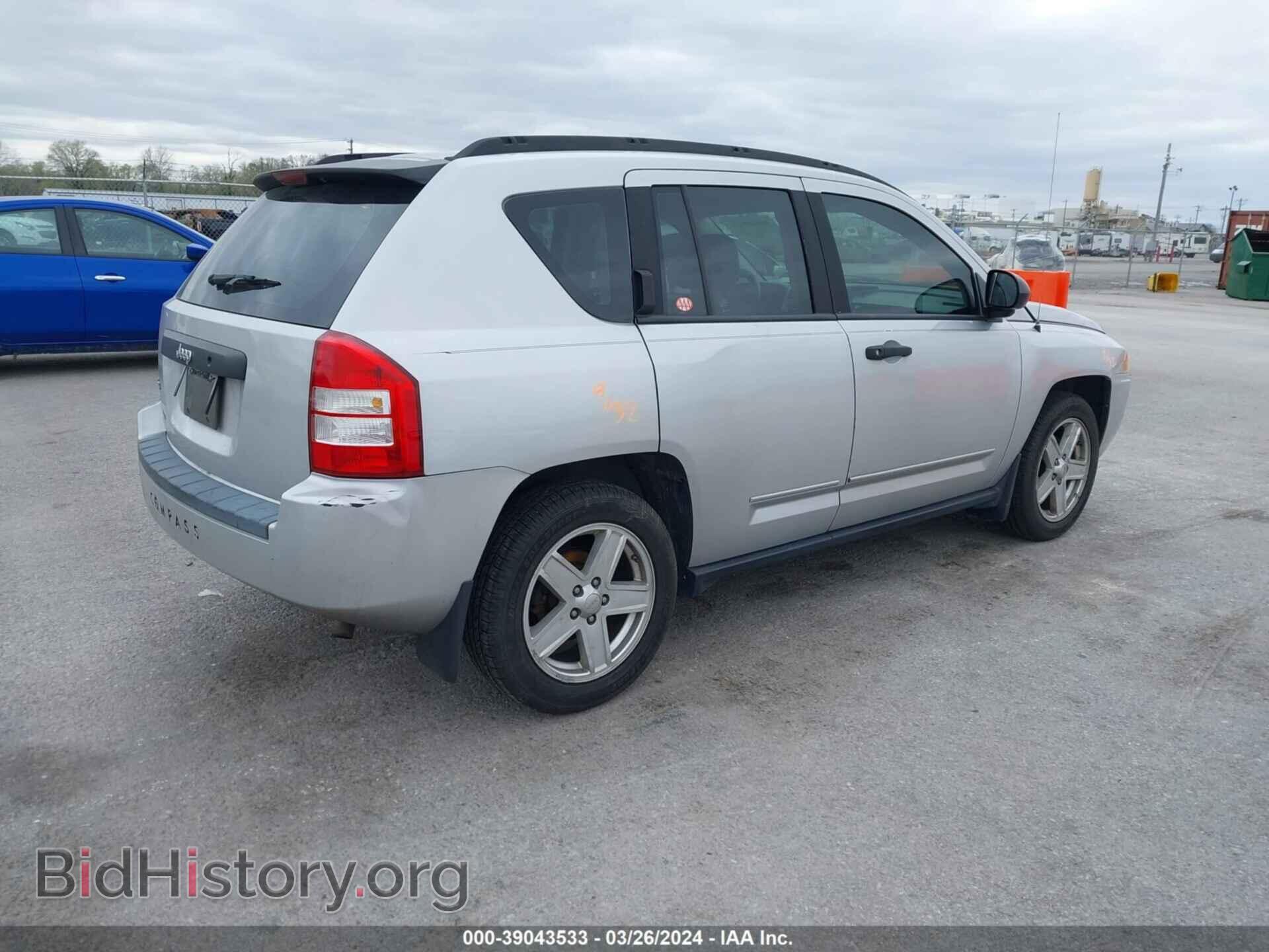 2008 JEEP COMPASS - VIN: 1J8FF47W78D500390 - Фото 4