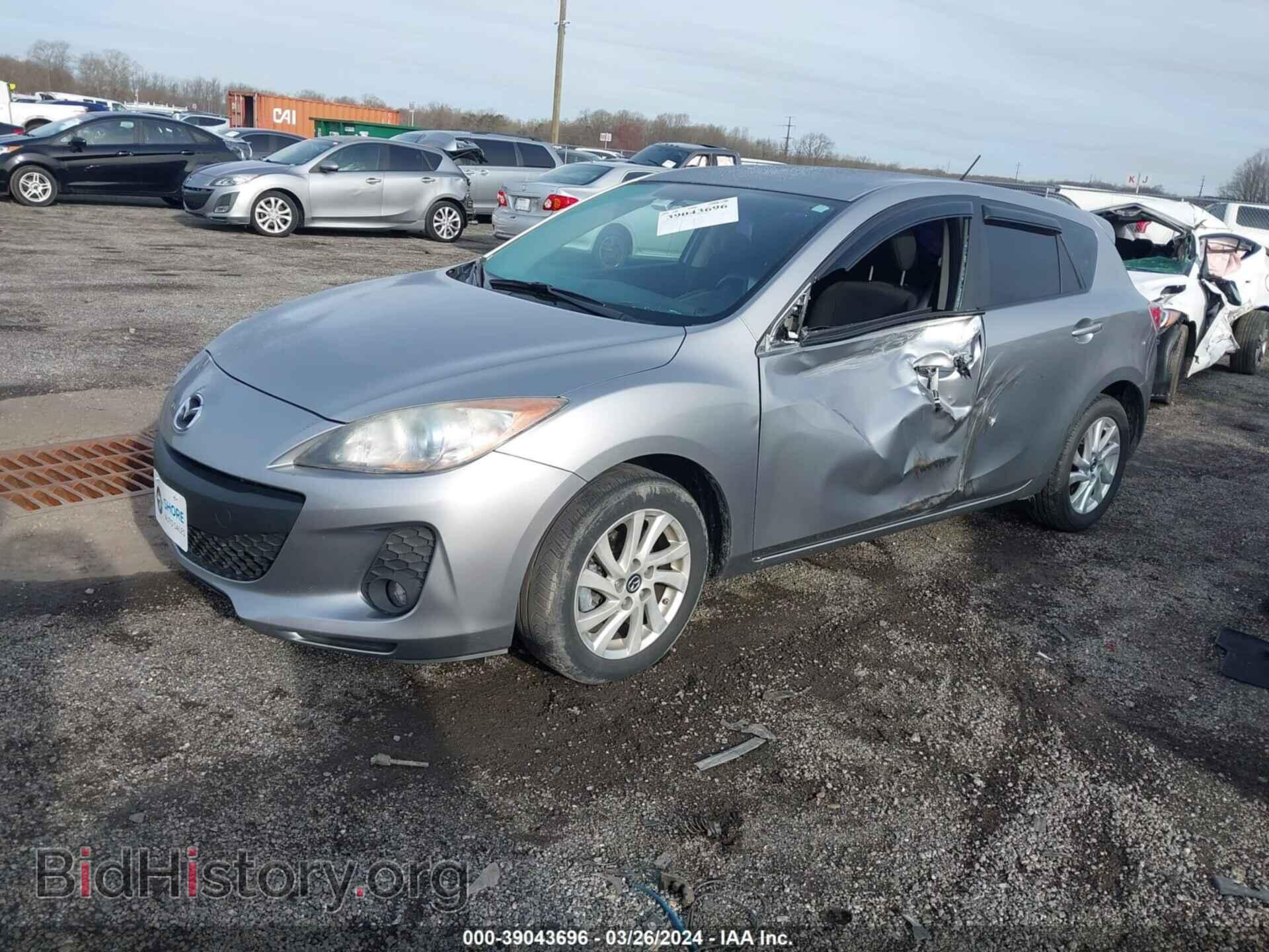 2013 MAZDA MAZDA3 - VIN: JM1BL1LP1D1832591 - Фото 2