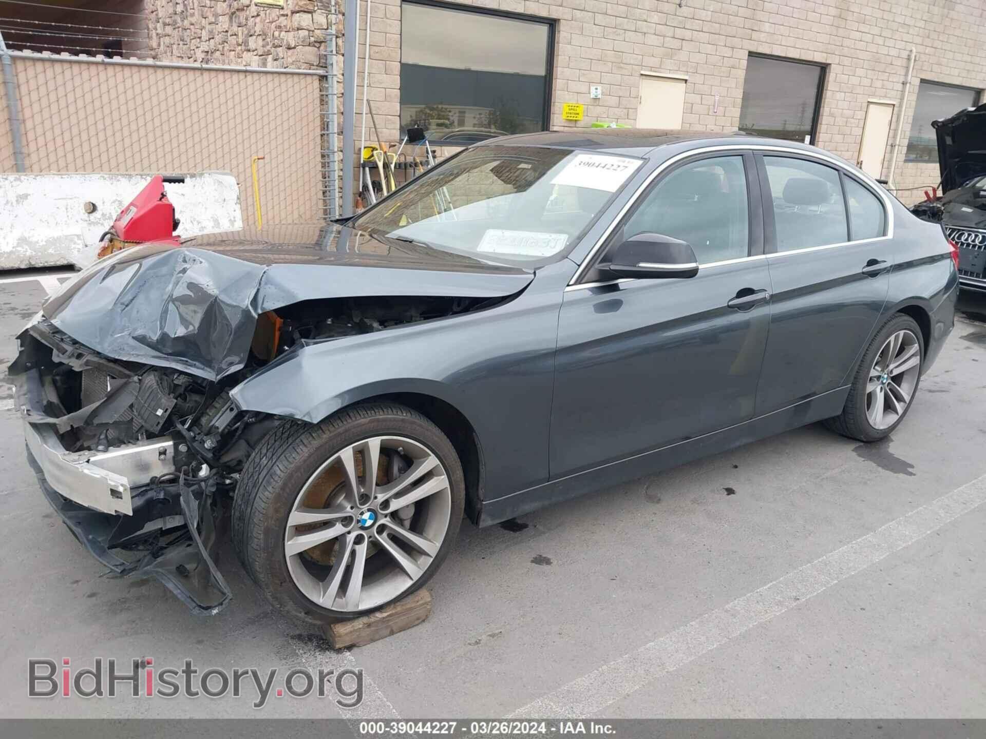 2015 BMW 335I - VIN: WBA3A9G58FNT09367 - Фото 2