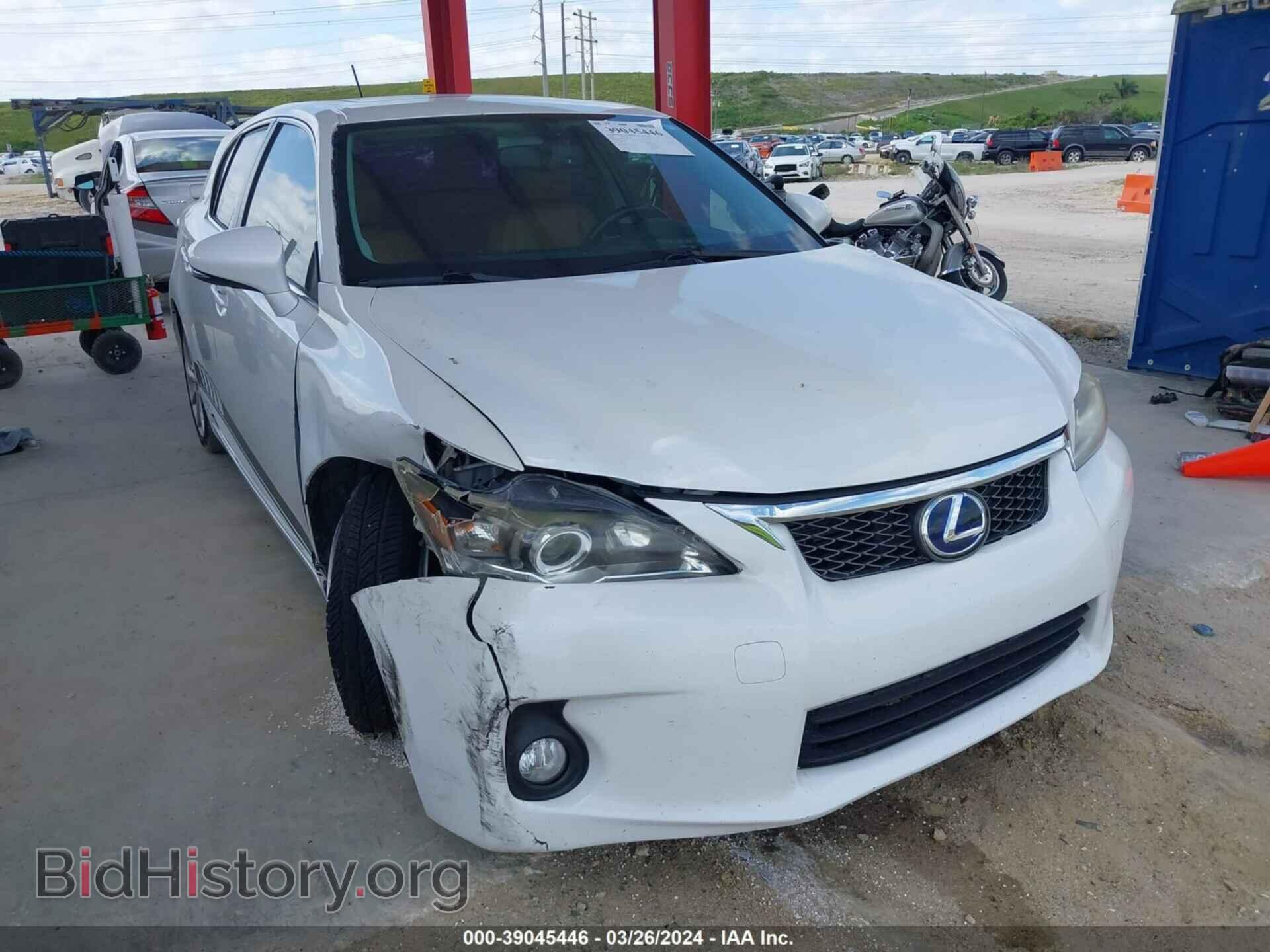 Photo JTHKD5BHXC2082498 - LEXUS CT 200H 2012