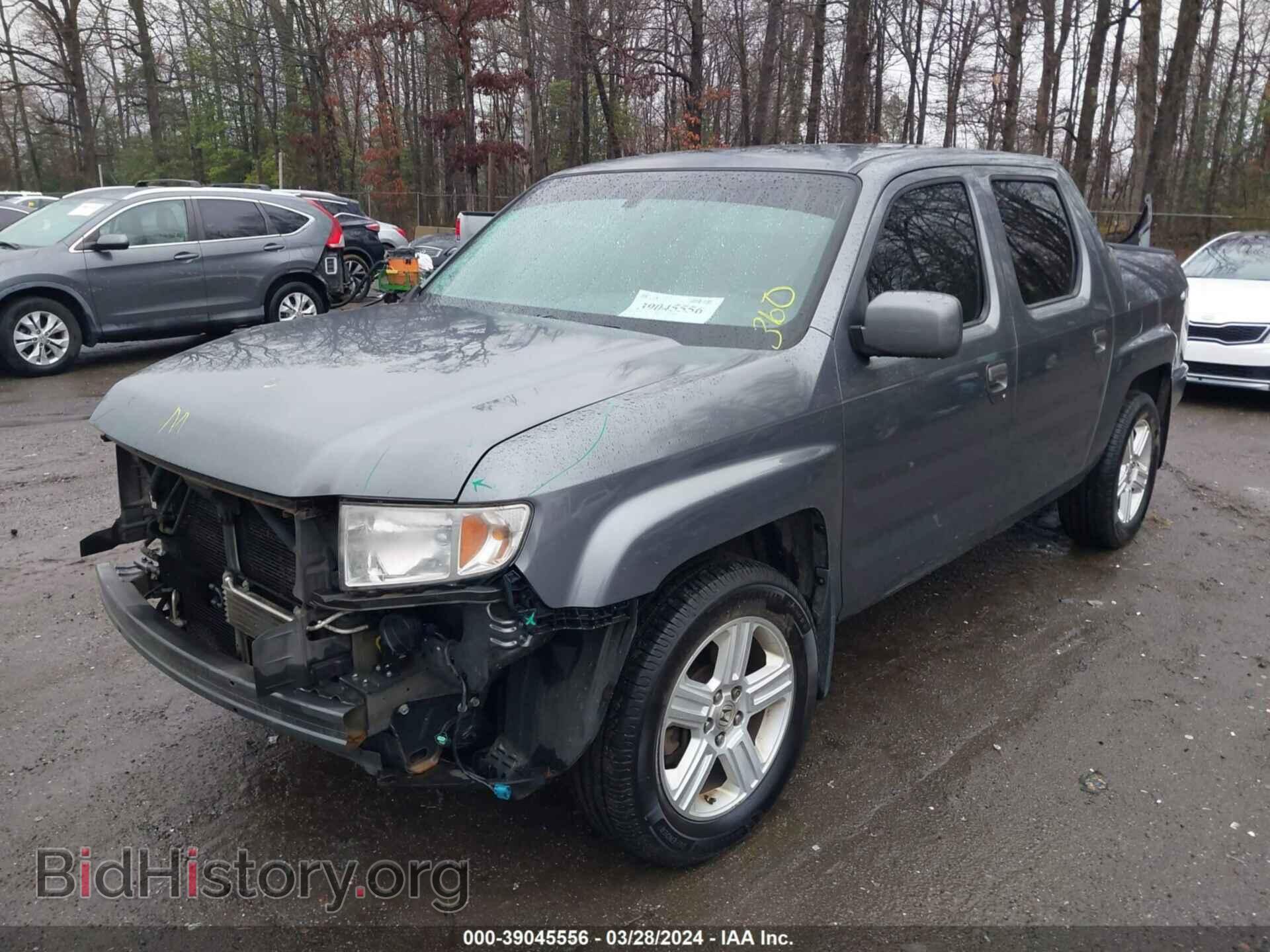 2011 HONDA RIDGELINE - VIN: 5FPYK1F53BB004027 - Фото 2