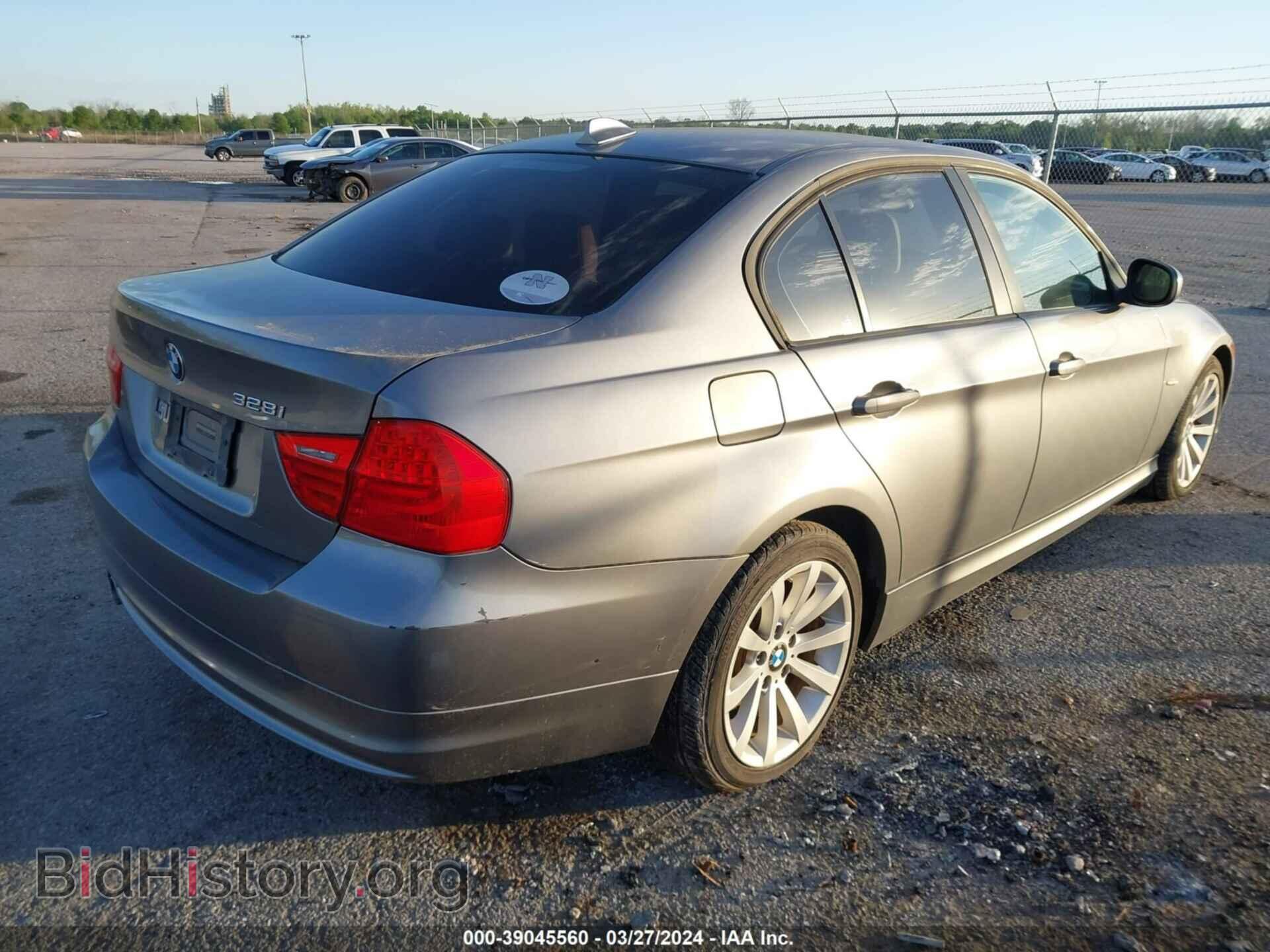 2011 BMW 328I - VIN: WBAPH7C54BE679779 - Фото 4