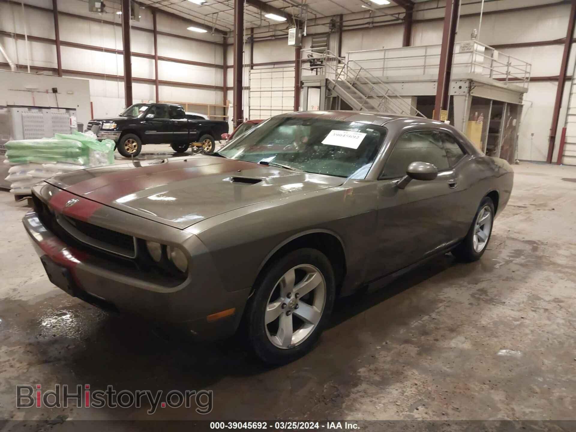 2010 DODGE CHALLENGER - VIN: 2B3CJ4DV0AH260940 - Фото 2